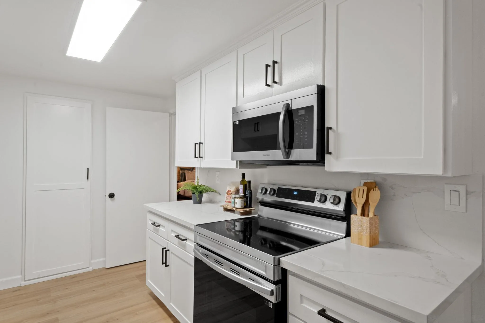 16687 Bernardo Oaks Dr