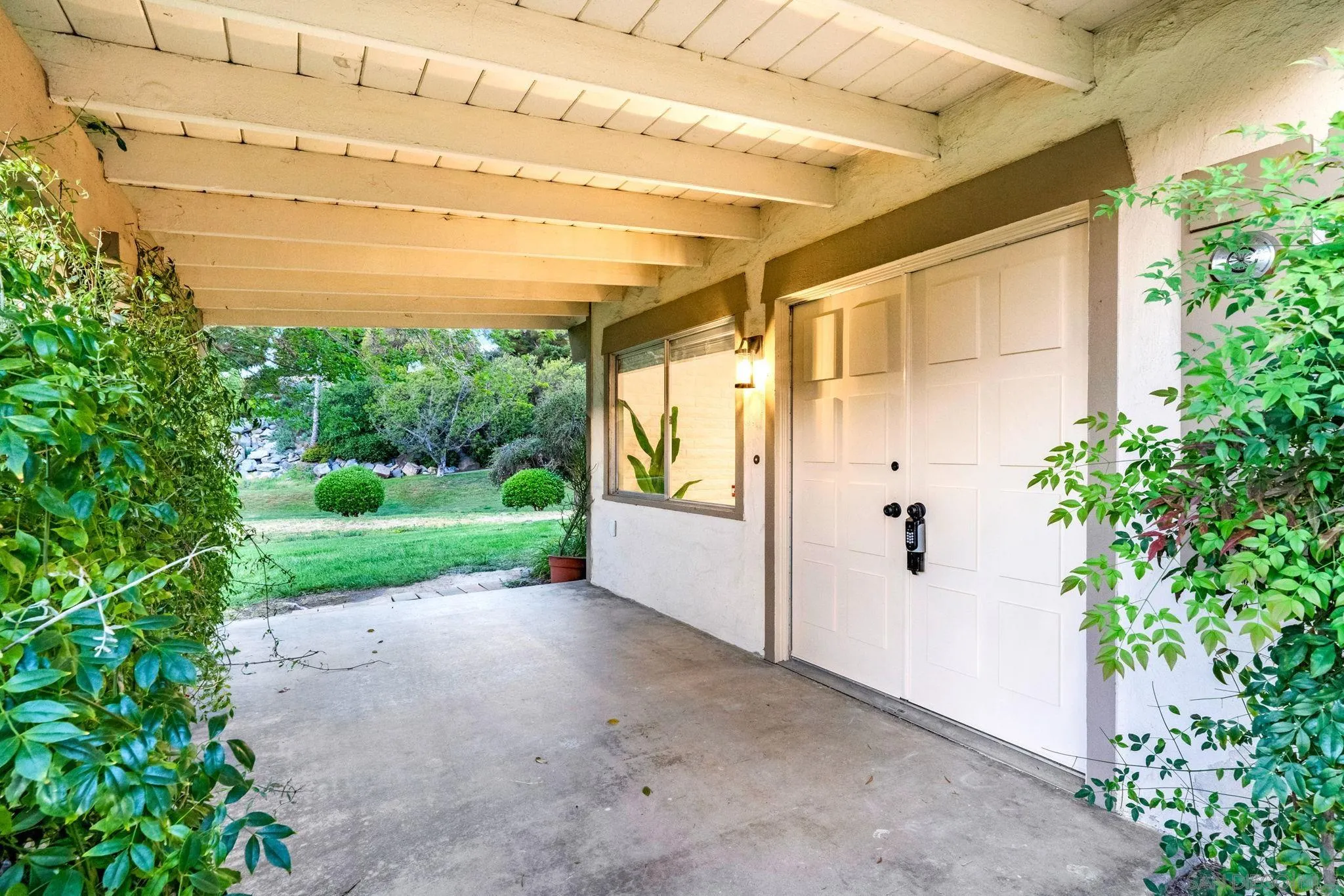 16687 Bernardo Oaks Dr