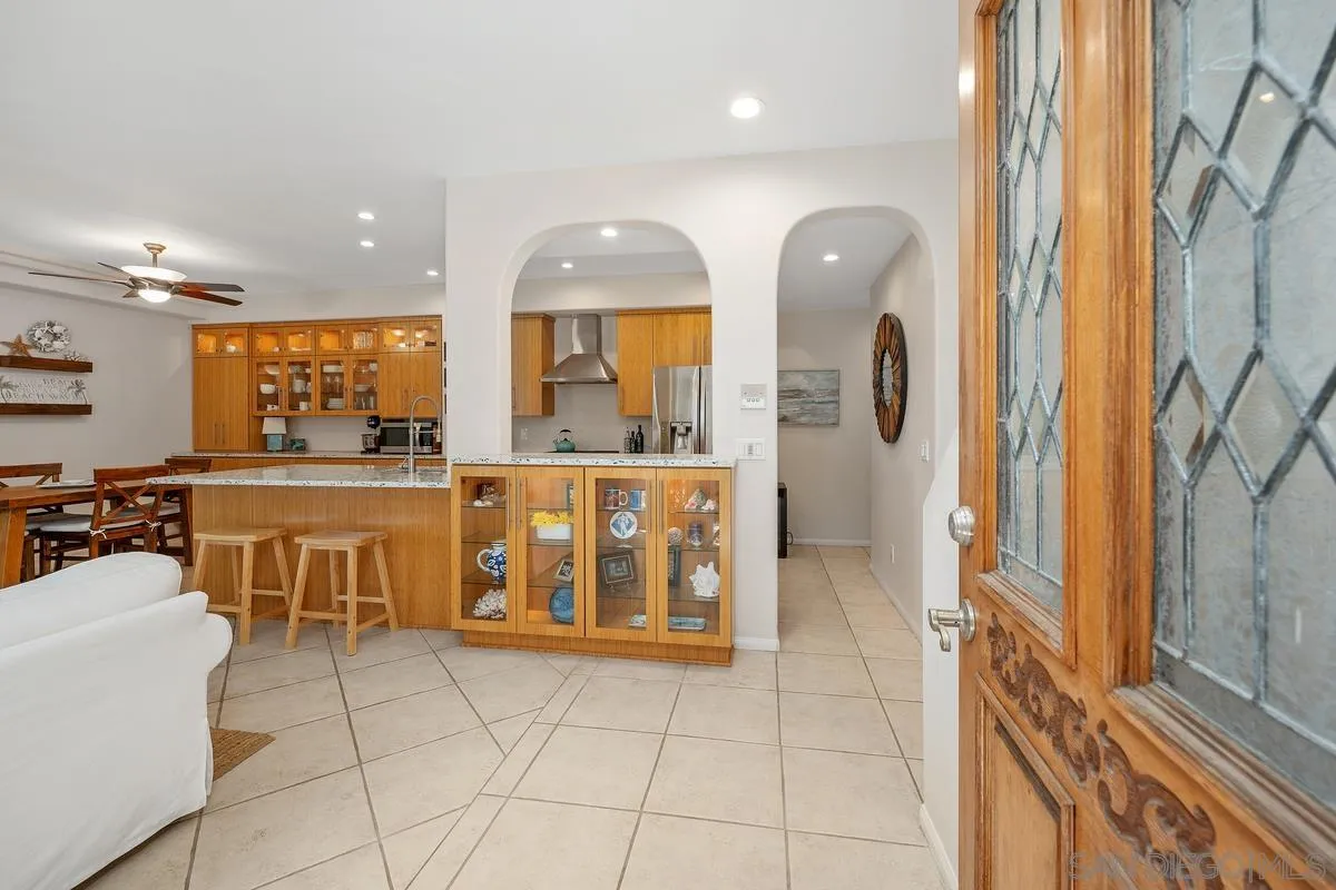 919 Agate Street Unit 5