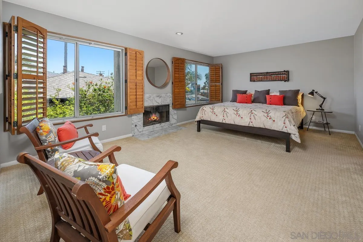 919 Agate Street Unit 5