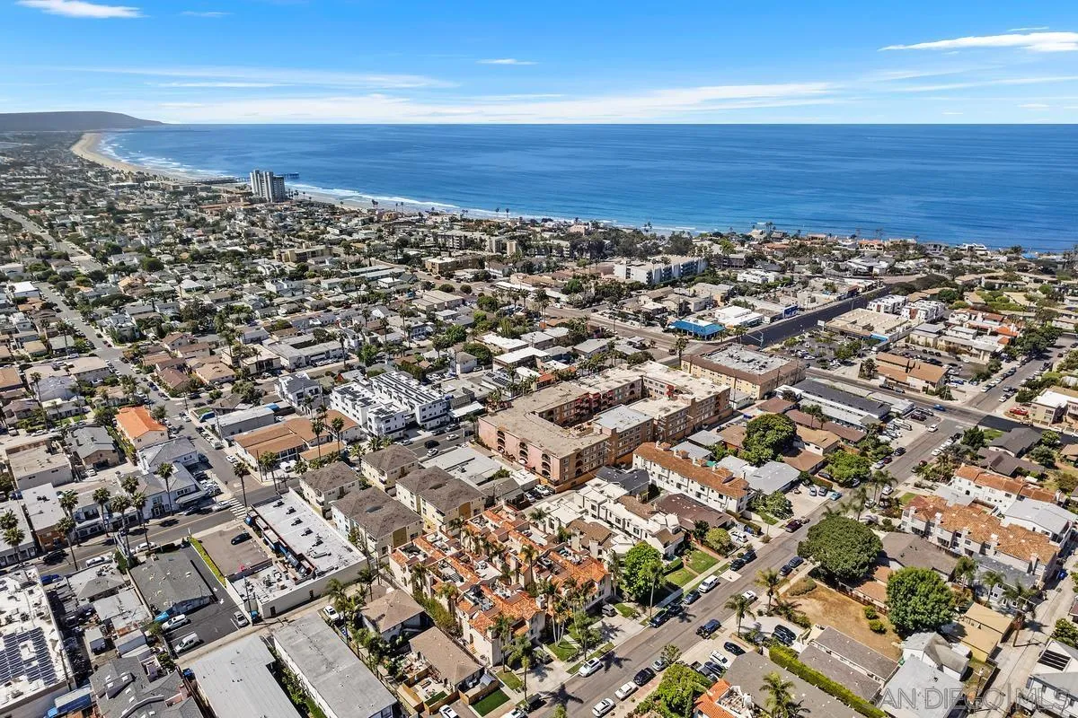 919 Agate Street Unit 5