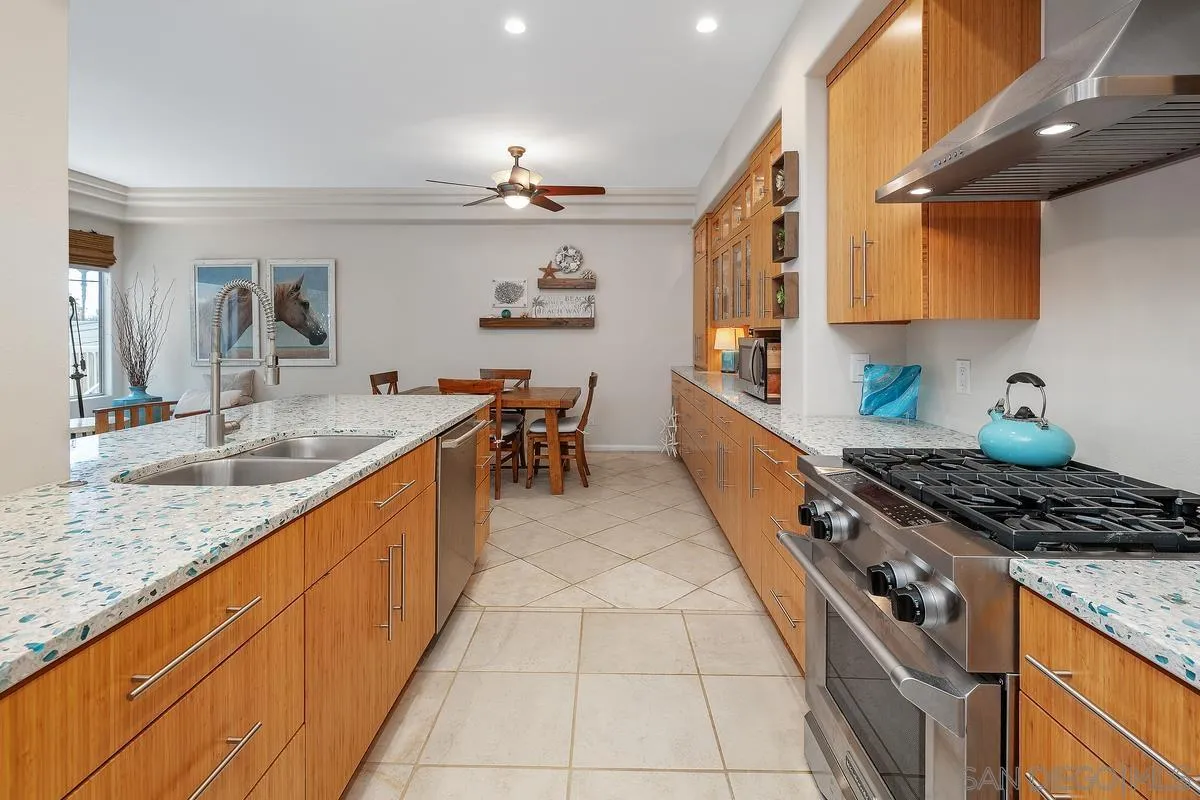 919 Agate Street Unit 5