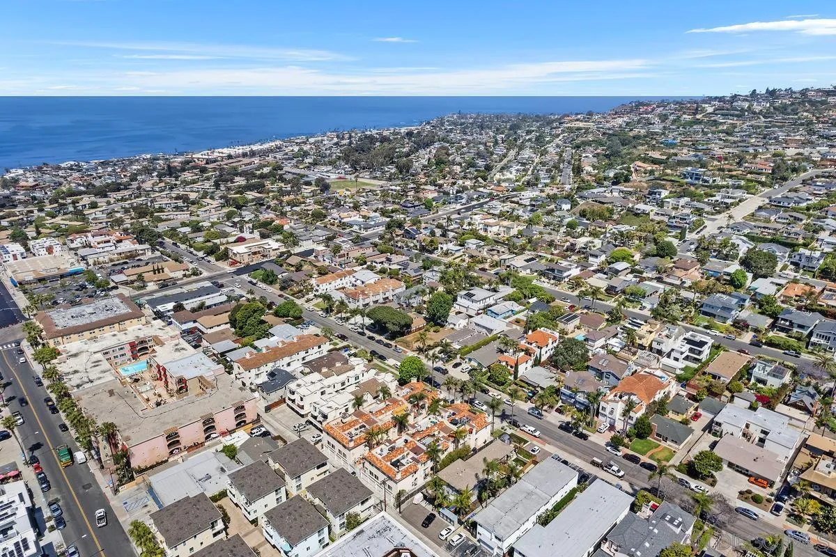 919 Agate Street Unit 5