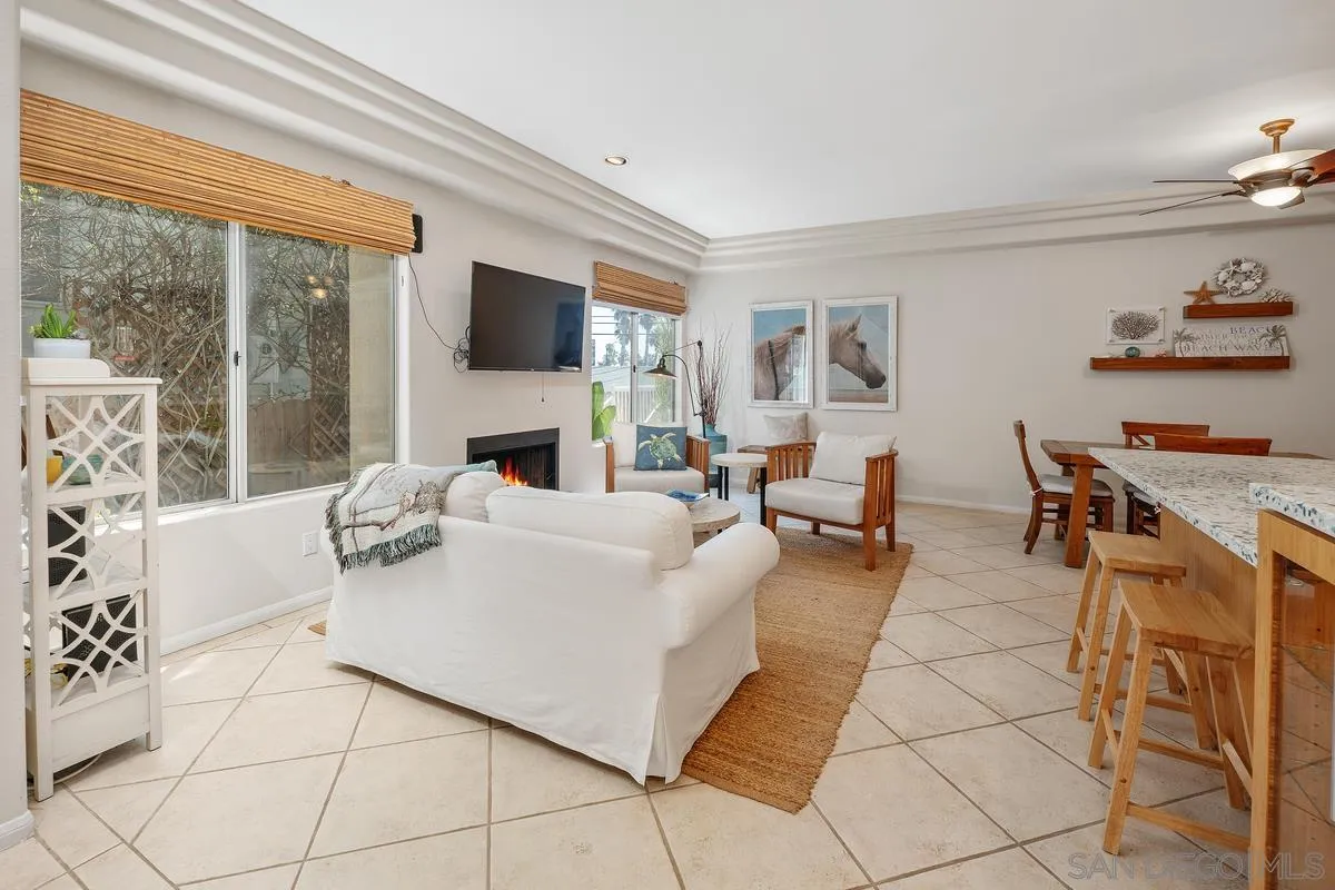 919 Agate Street Unit 5