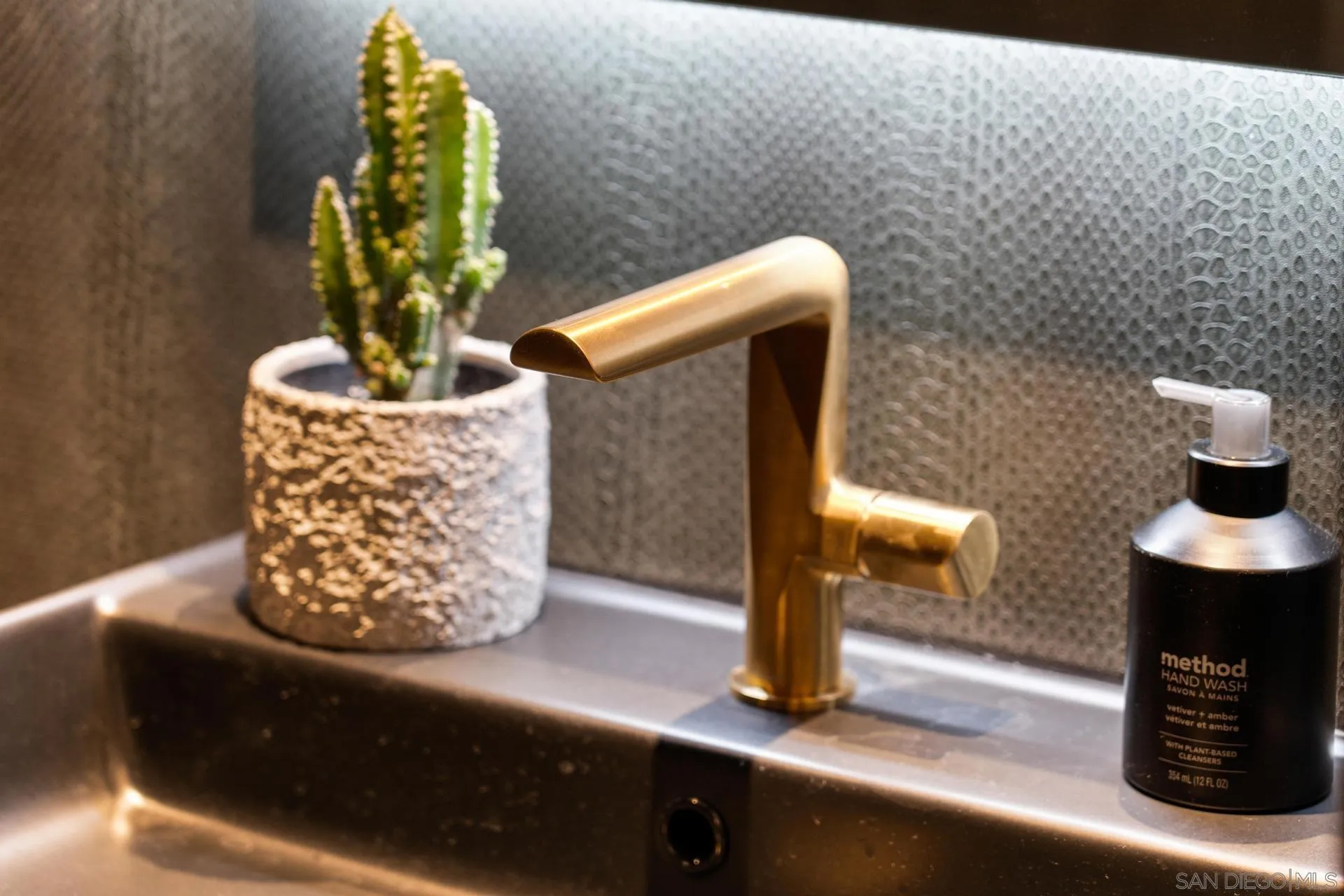 877 Island Ave Unit 908