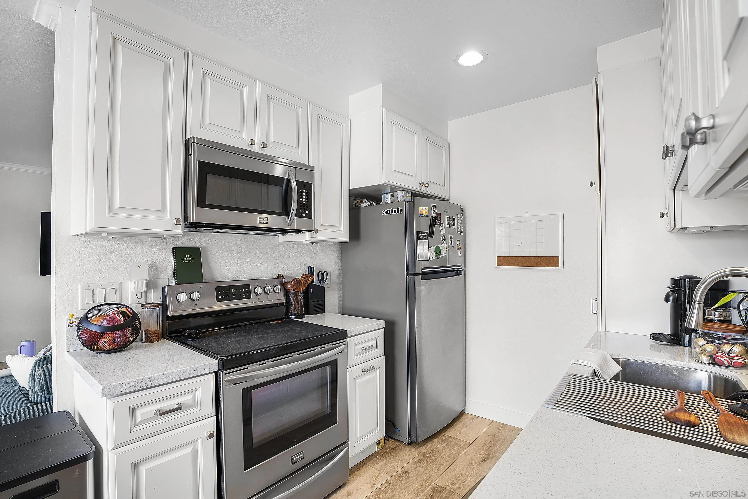 3213 Midway Drive Unit 806