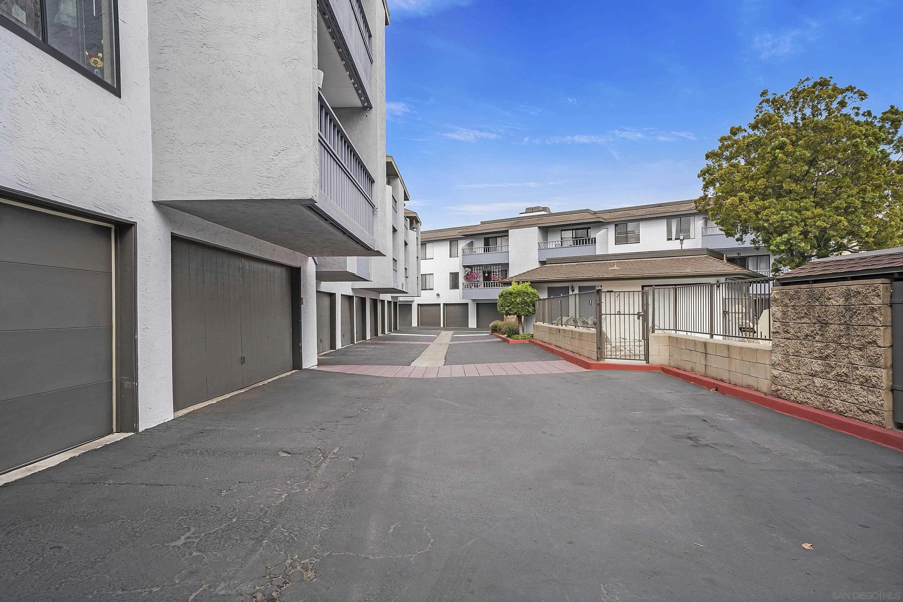 3213 Midway Drive Unit 806