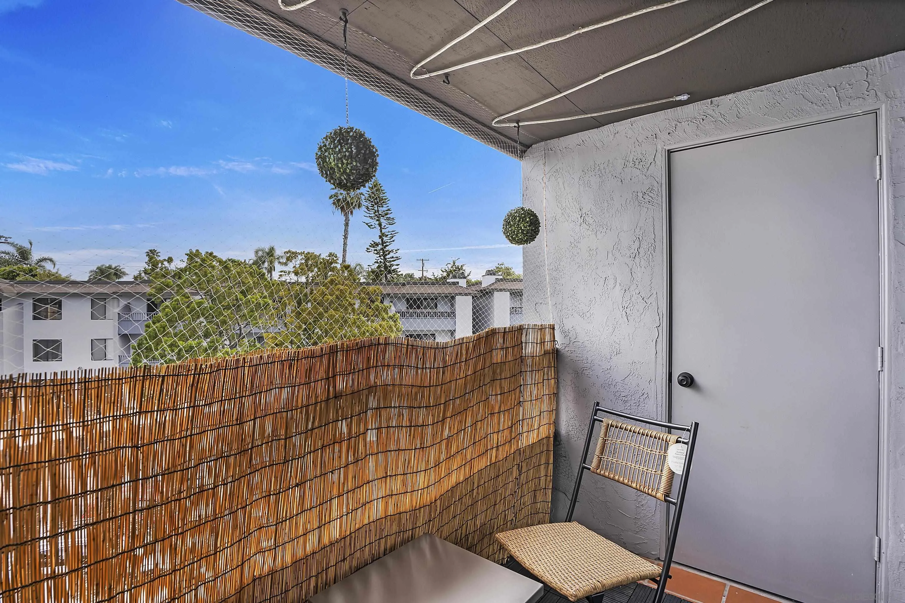 3213 Midway Drive Unit 806