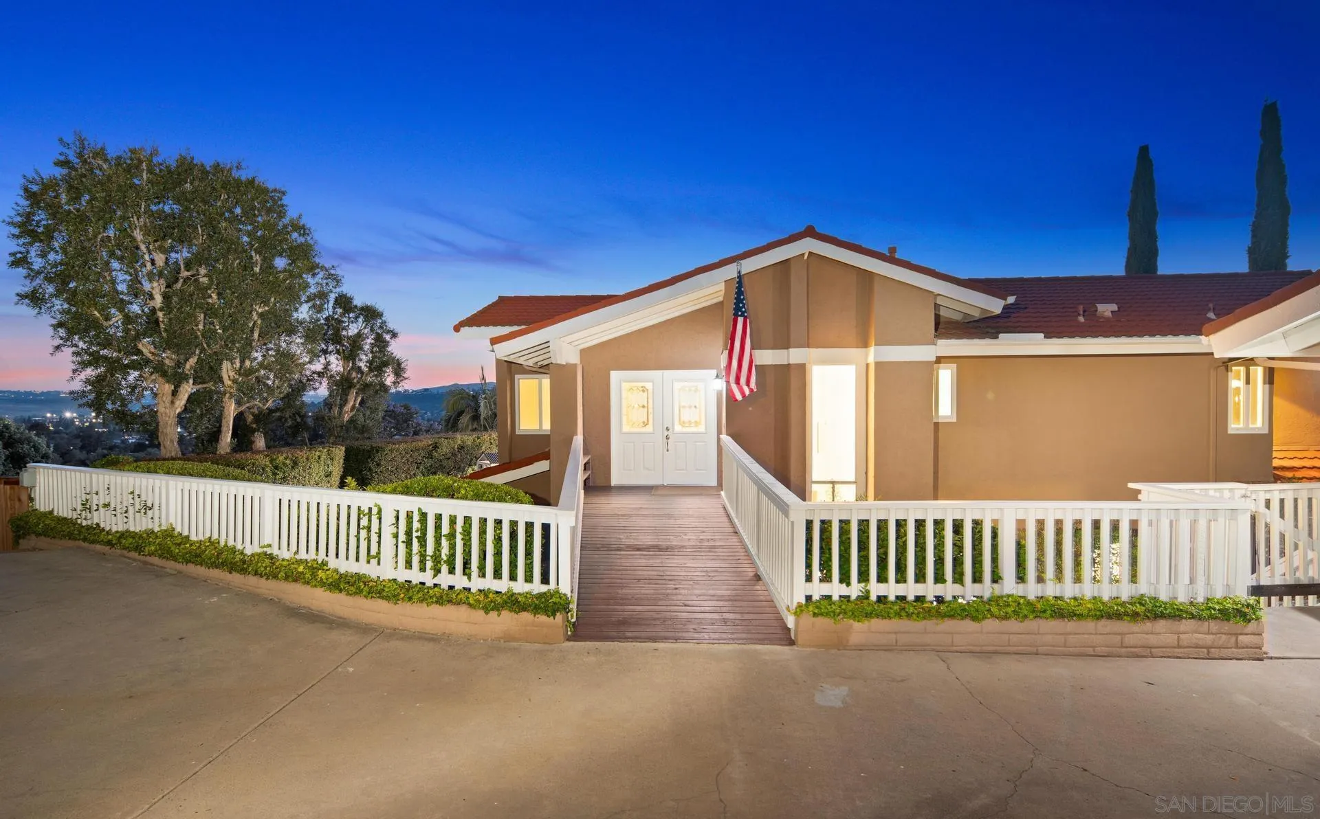 14046 Tierra Bonita Rd.