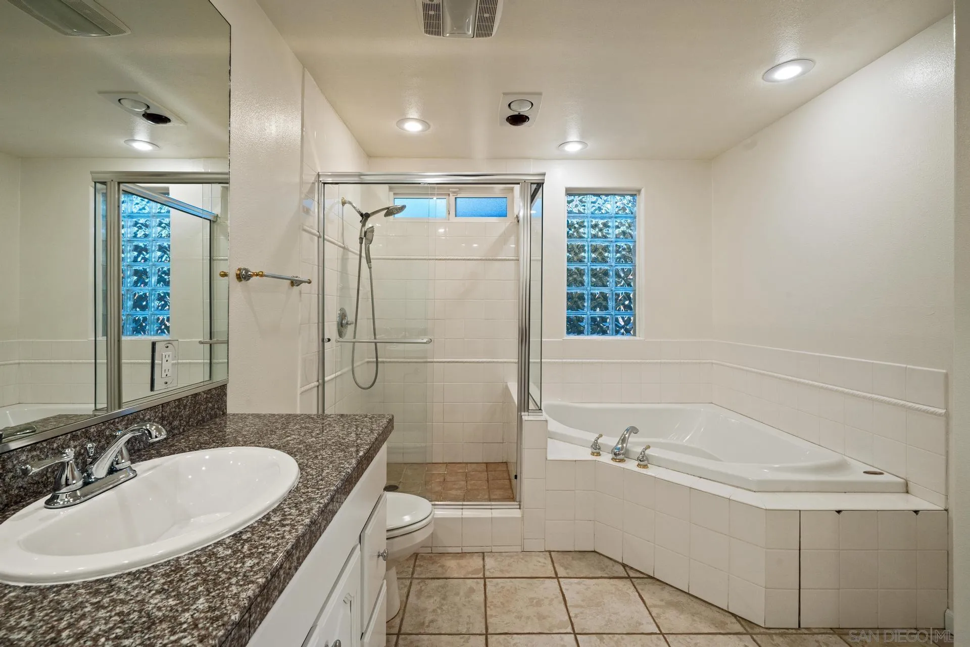 14046 Tierra Bonita Rd.