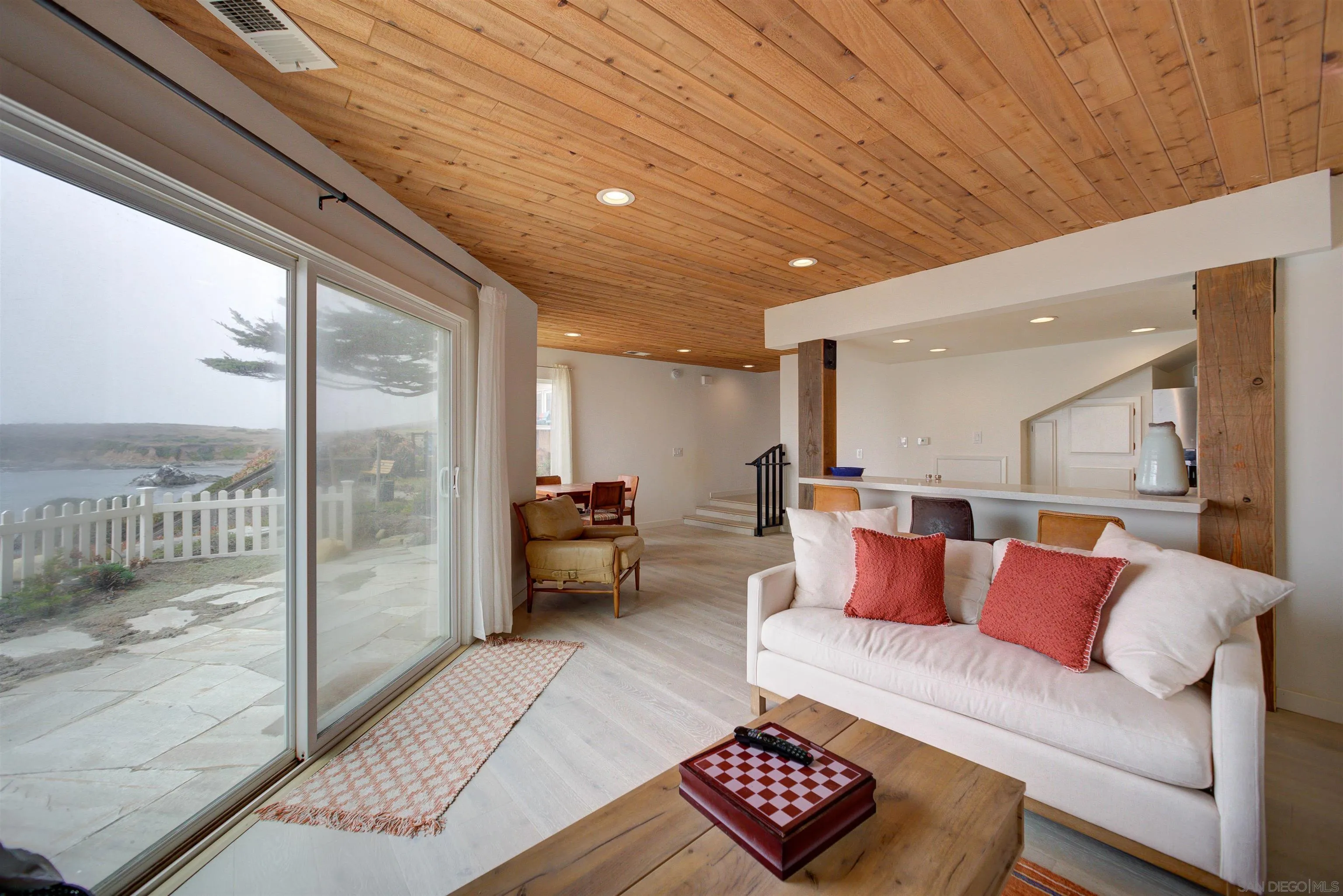 2689 Sherwood Dr