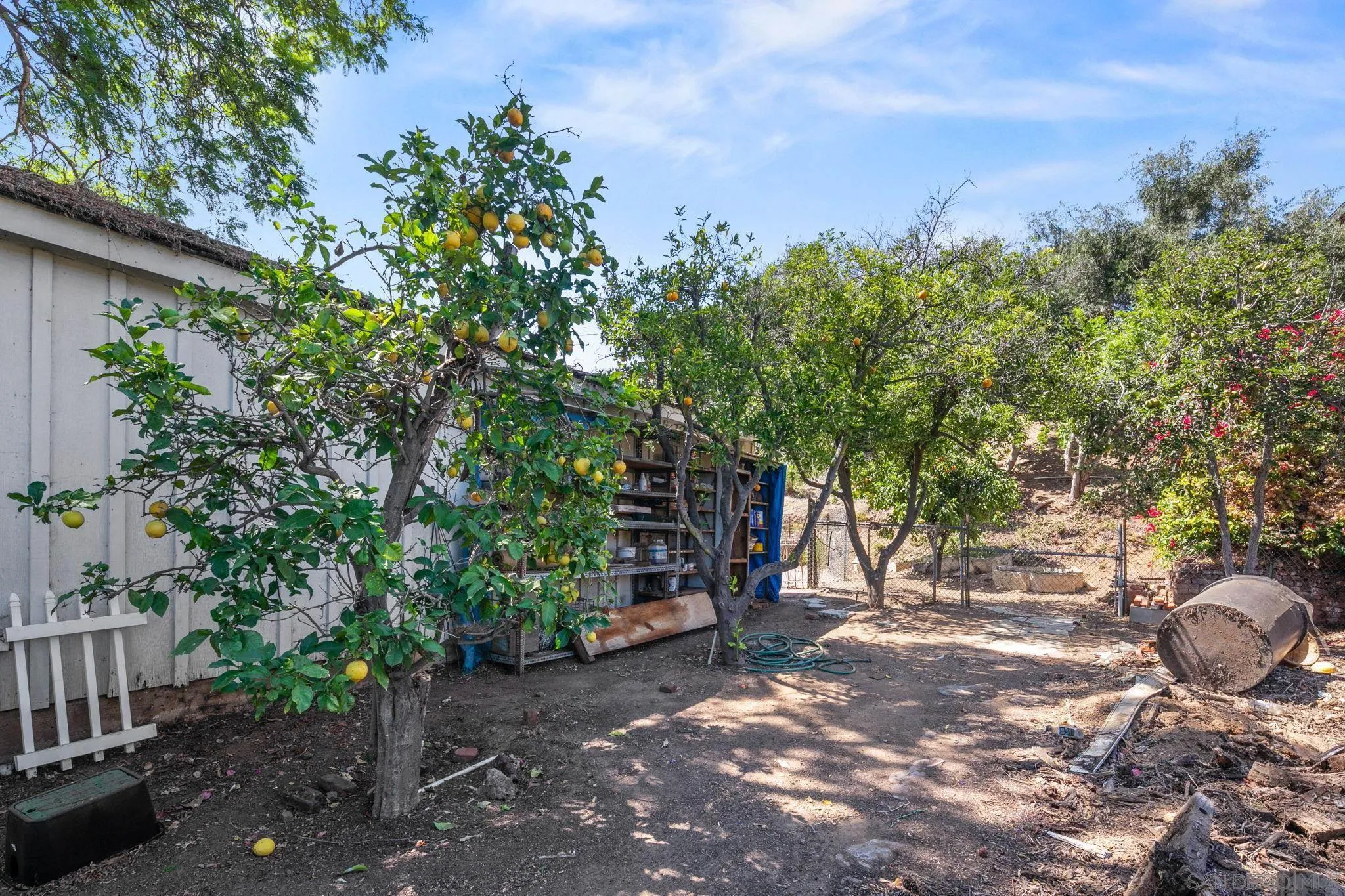 4245 Avenida Gregory