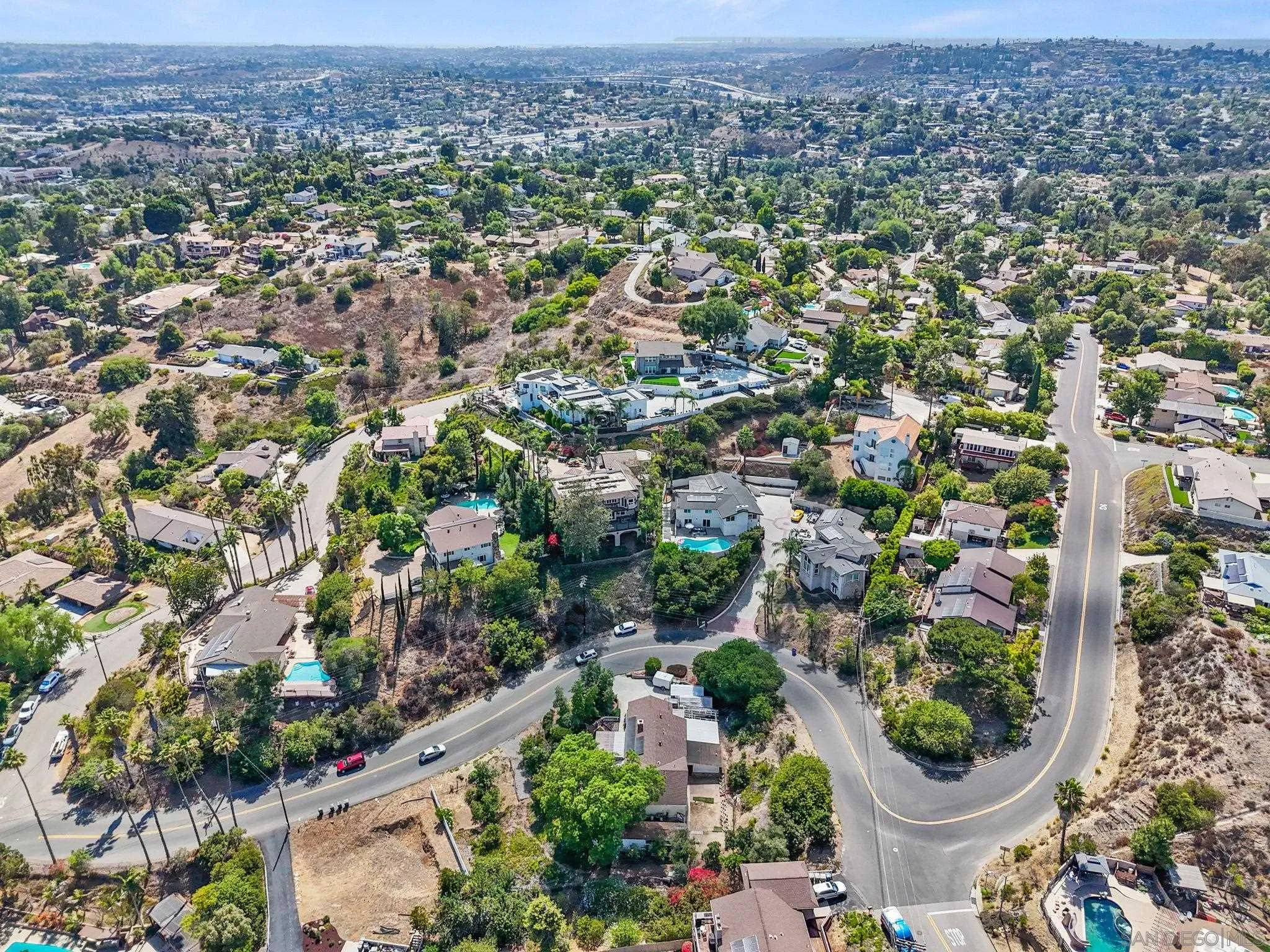 4245 Avenida Gregory