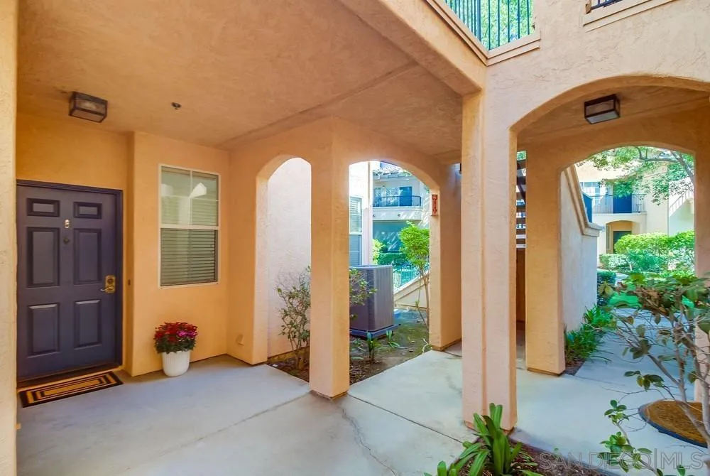 18736 Caminito Cantilena Unit 194