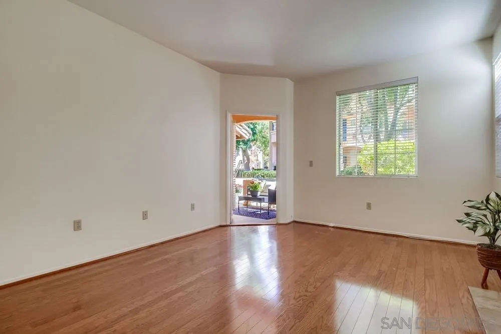 18736 Caminito Cantilena Unit 194