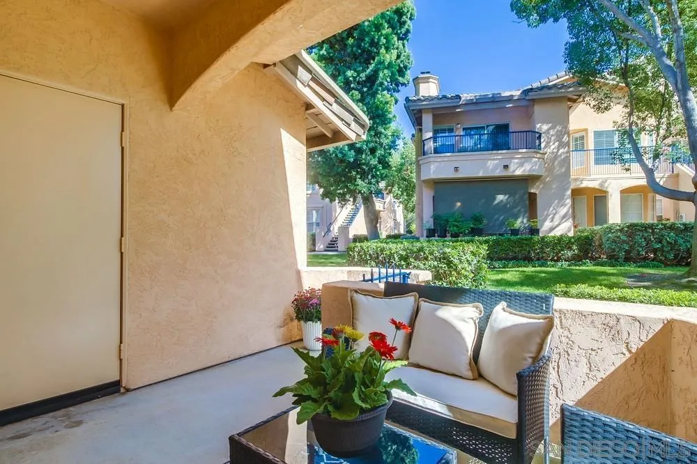 18736 Caminito Cantilena Unit 194