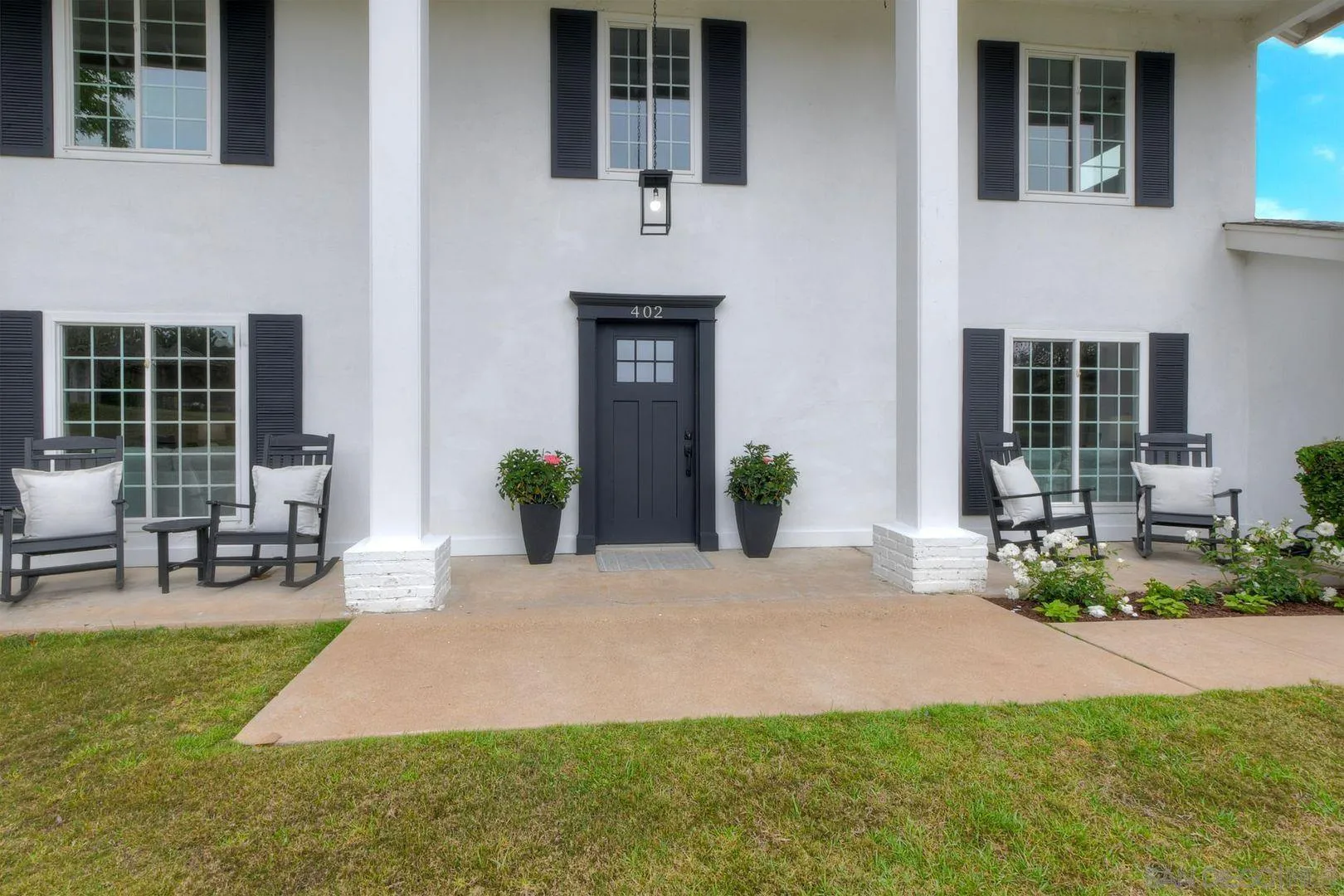 402 Parkwood