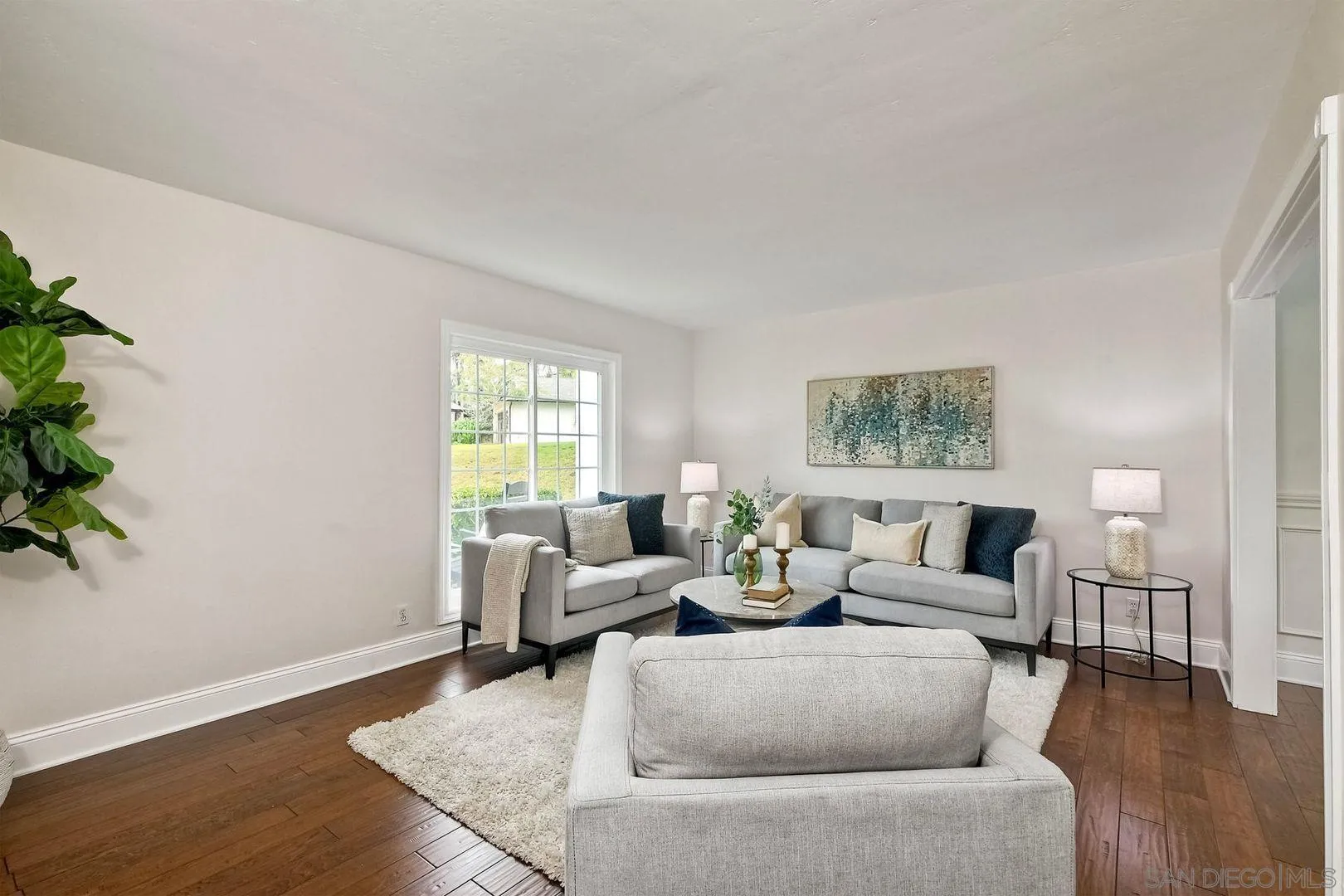 402 Parkwood
