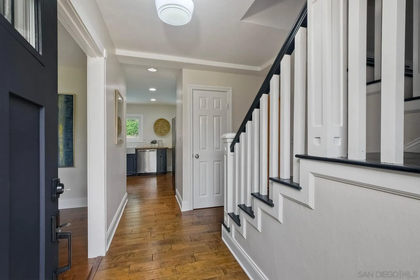 402 Parkwood