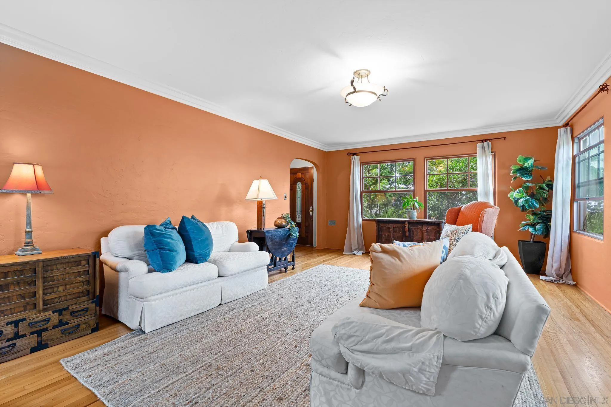 4377 Newport