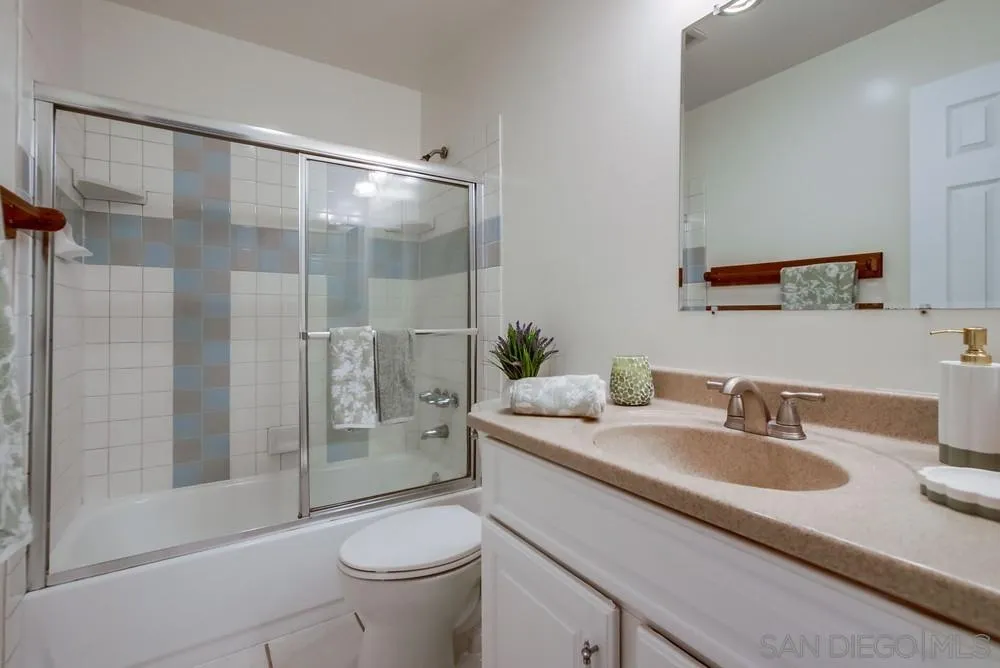 8609 Lake Murray Blvd Unit 7, San Diego Unit: 7