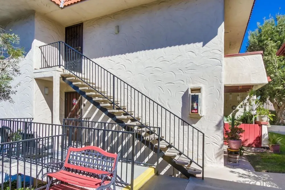 8609 Lake Murray Blvd Unit 7, San Diego Unit: 7