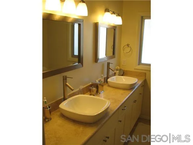 5357 La Jolla Blvd Unit: 29