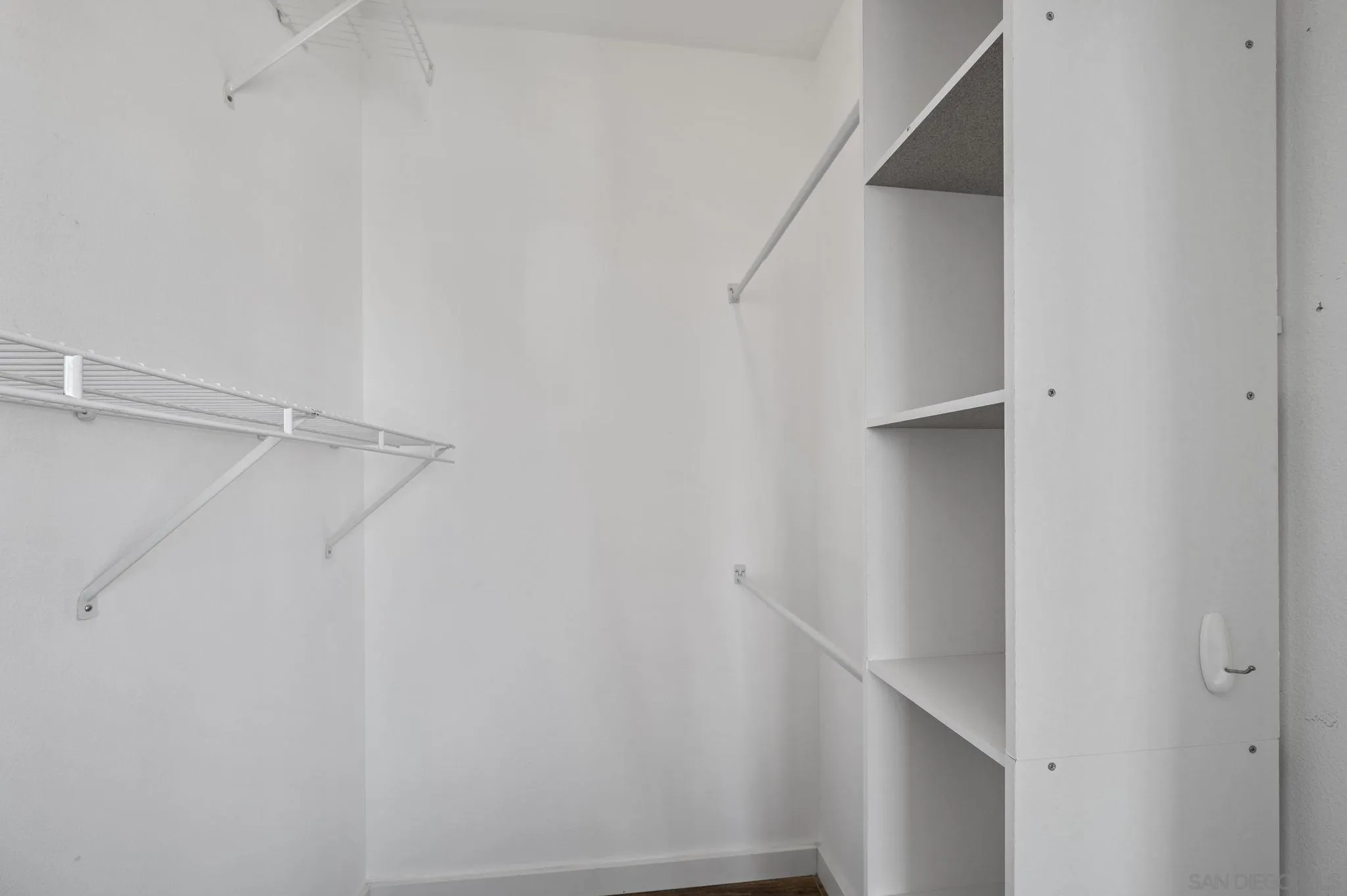 300 W W Beech St Unit 1808