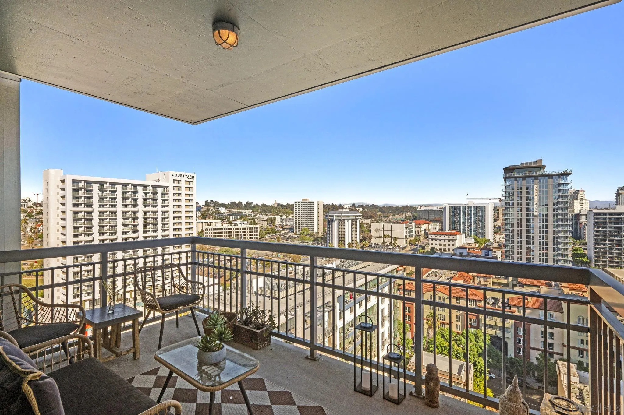 300 W W Beech St Unit 1808