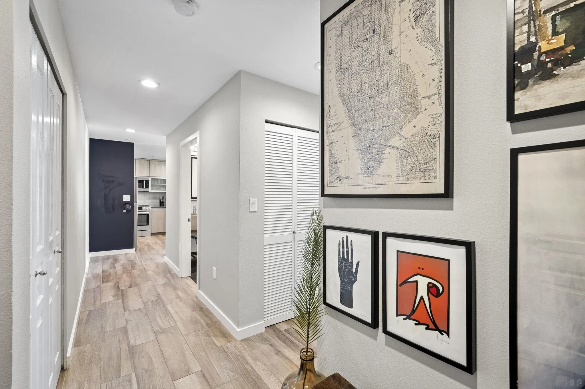 300 W W Beech St Unit 1808