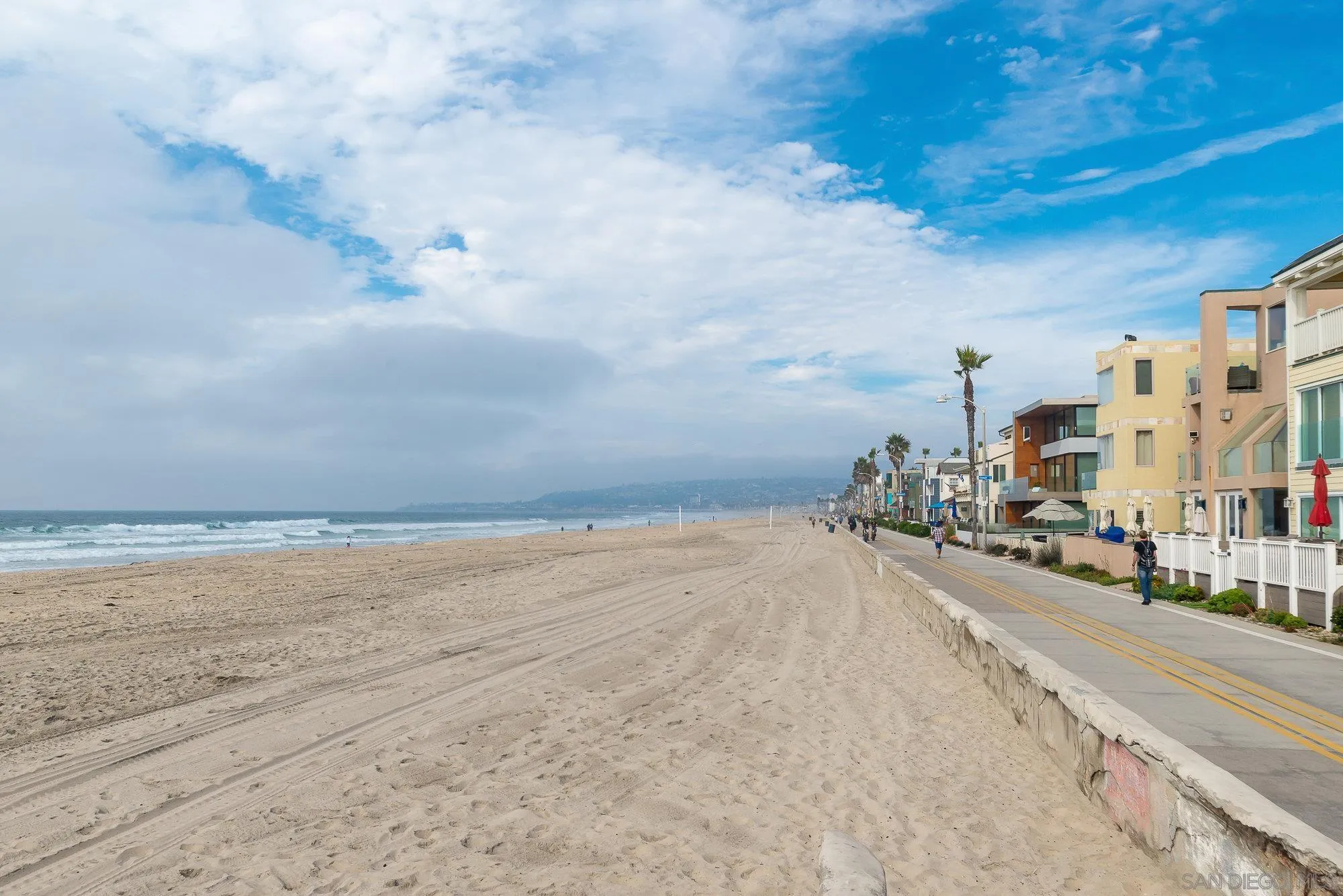 807 Santa Barbara Pl