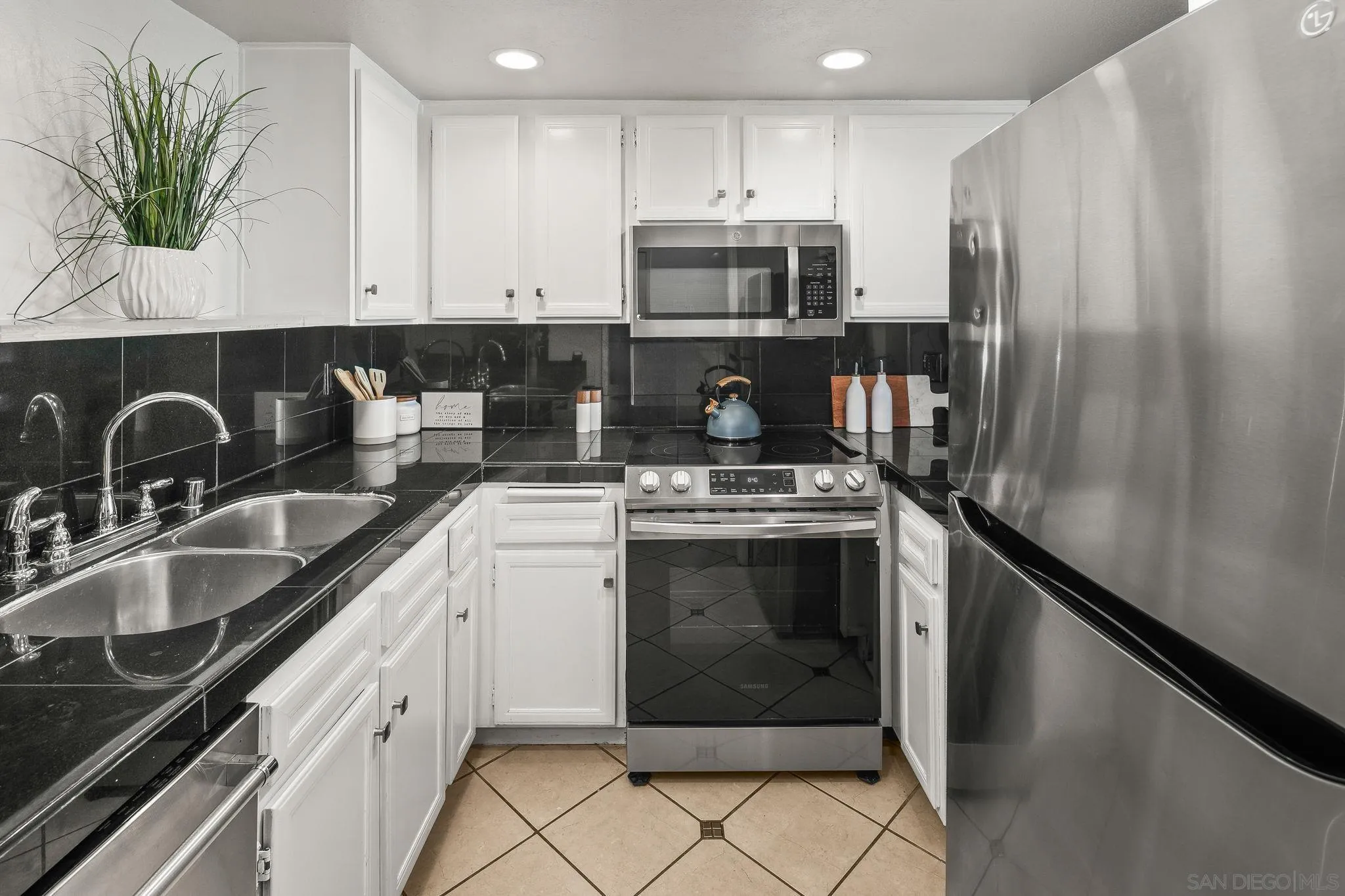 1650 8th Ave. Unit 401