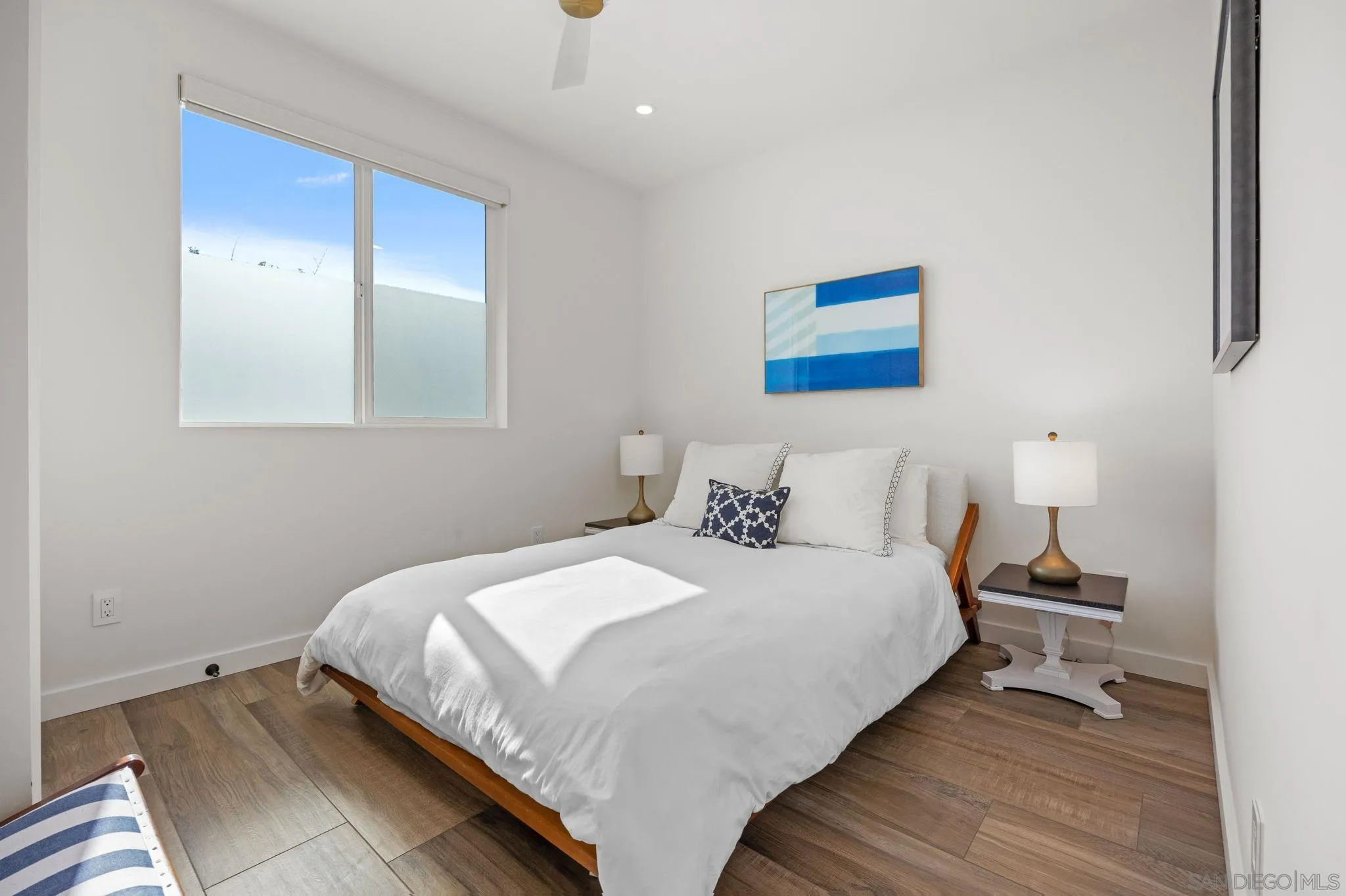 554 & 556 Stratford Dr