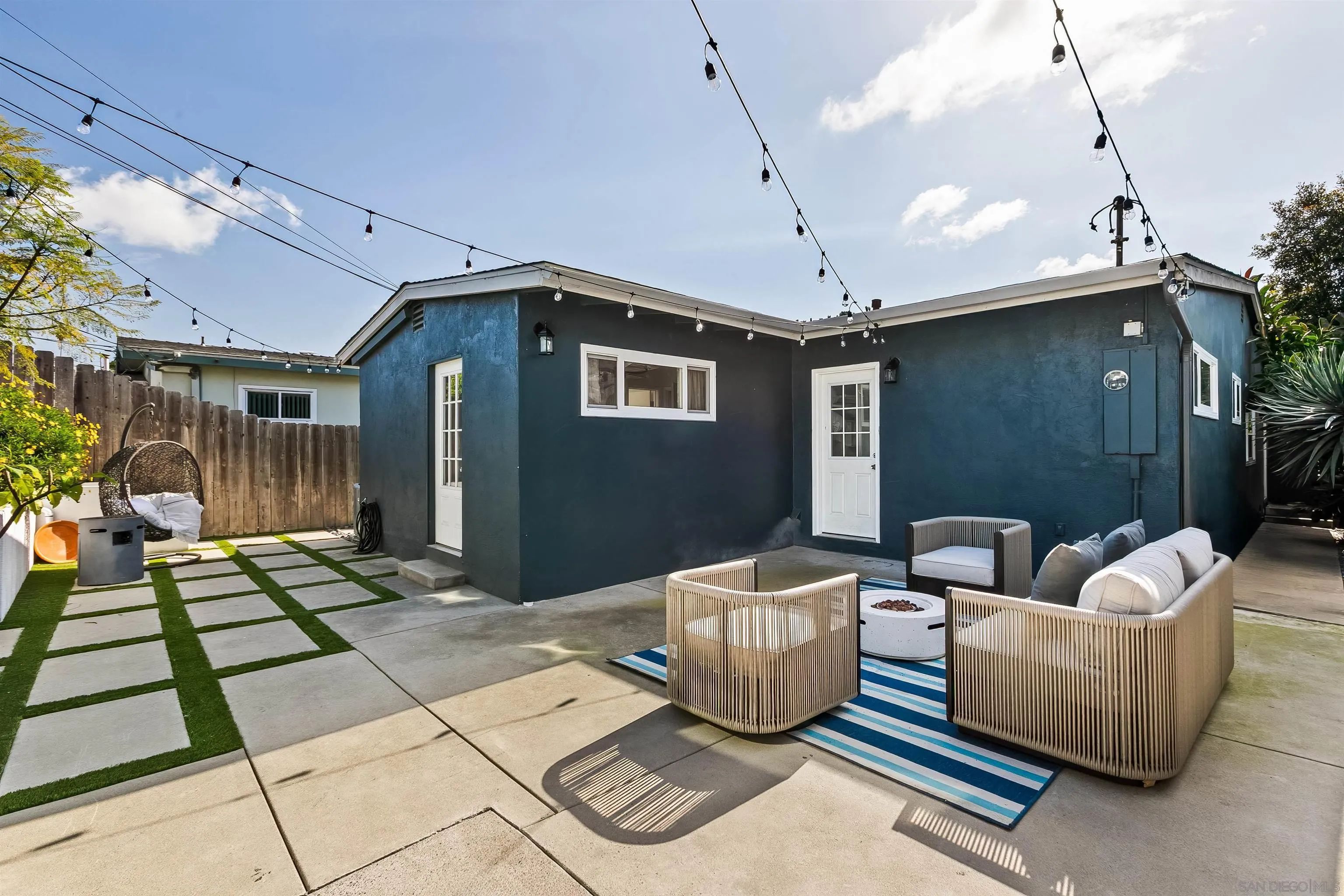 3628 Poe Street