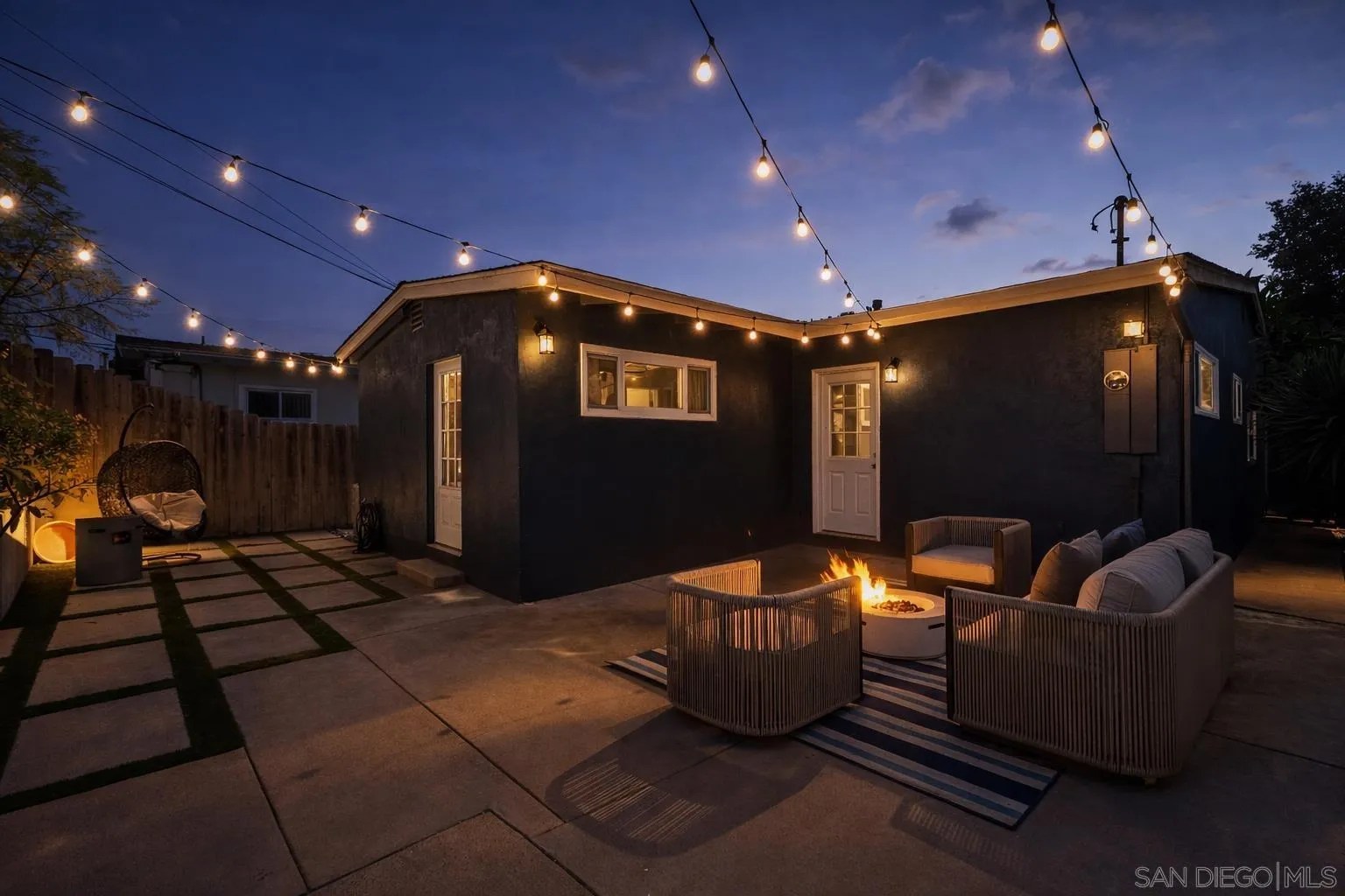 3628 Poe Street