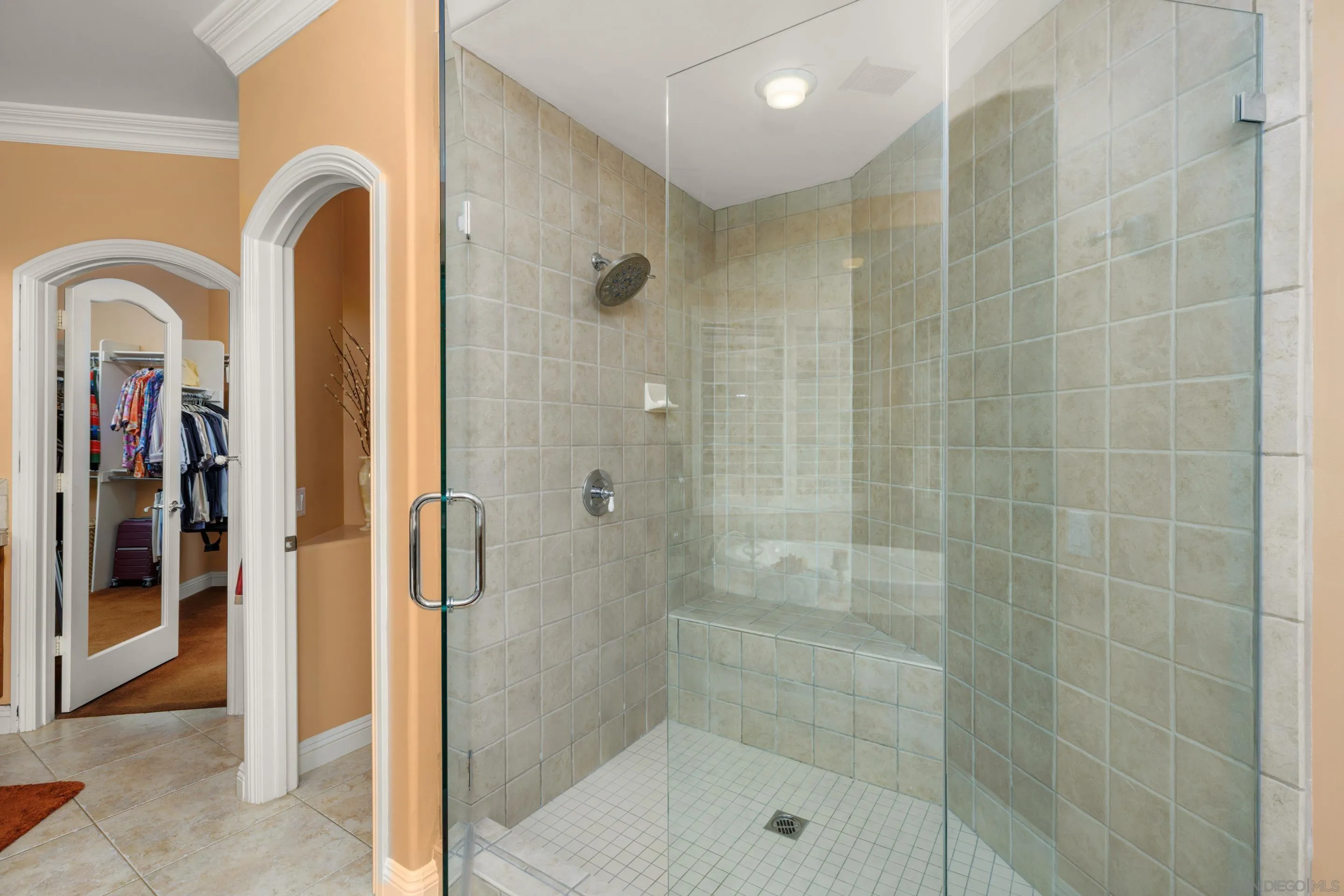 29166 Meadow Glen Way West