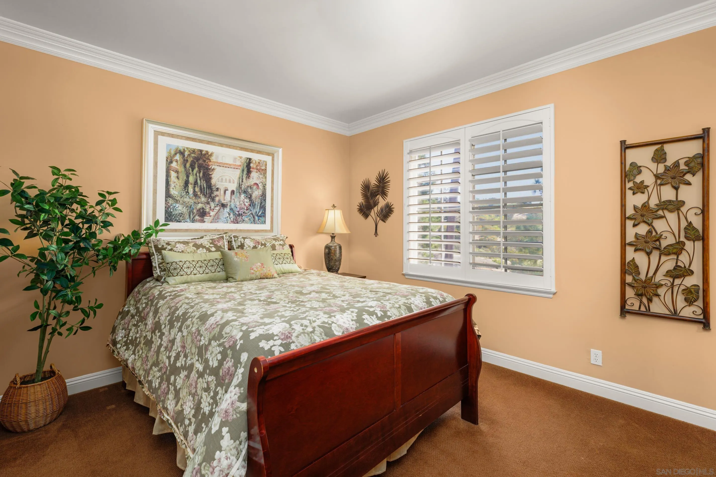 29166 Meadow Glen Way West