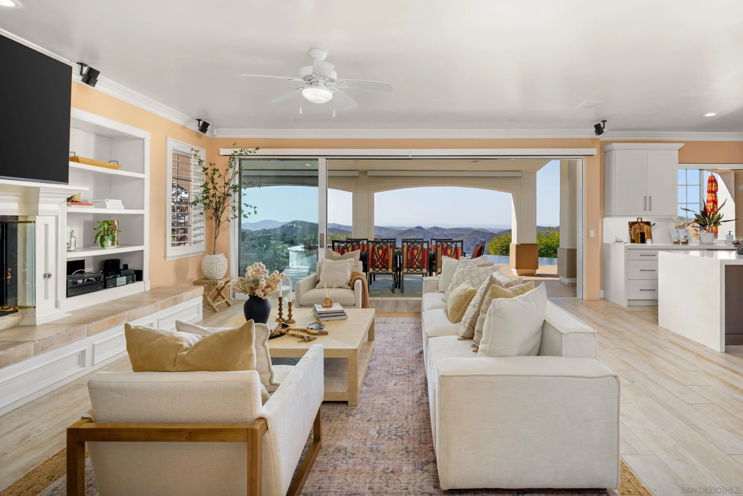 29166 Meadow Glen Way West