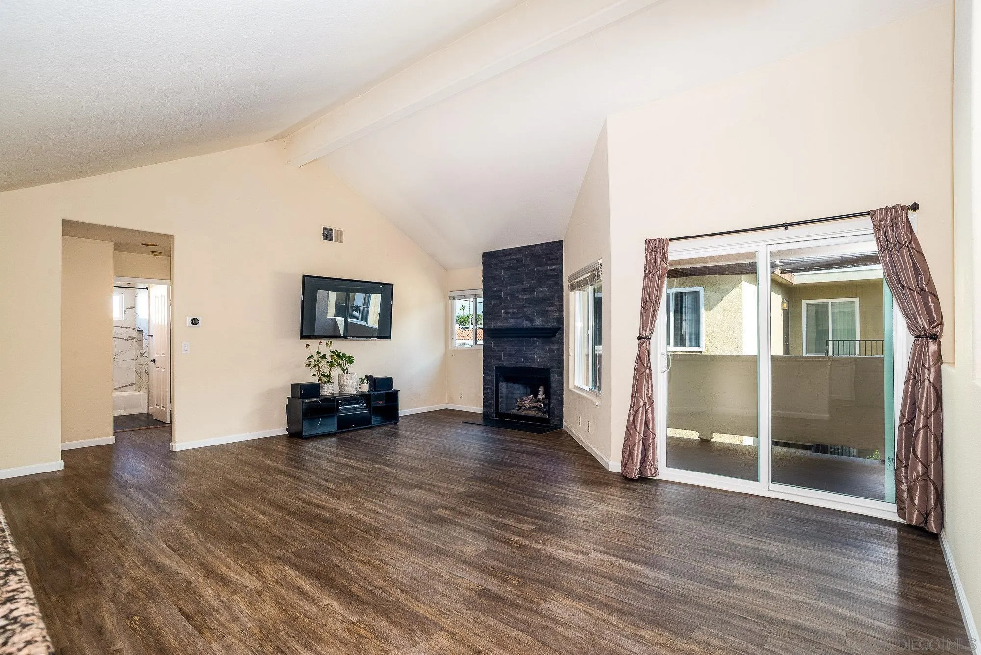 1548 Thomas Ave Unit 6