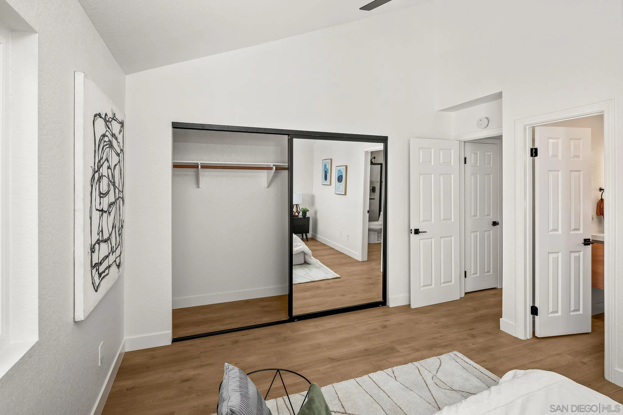 152 Evergreen Ave. Unit 4