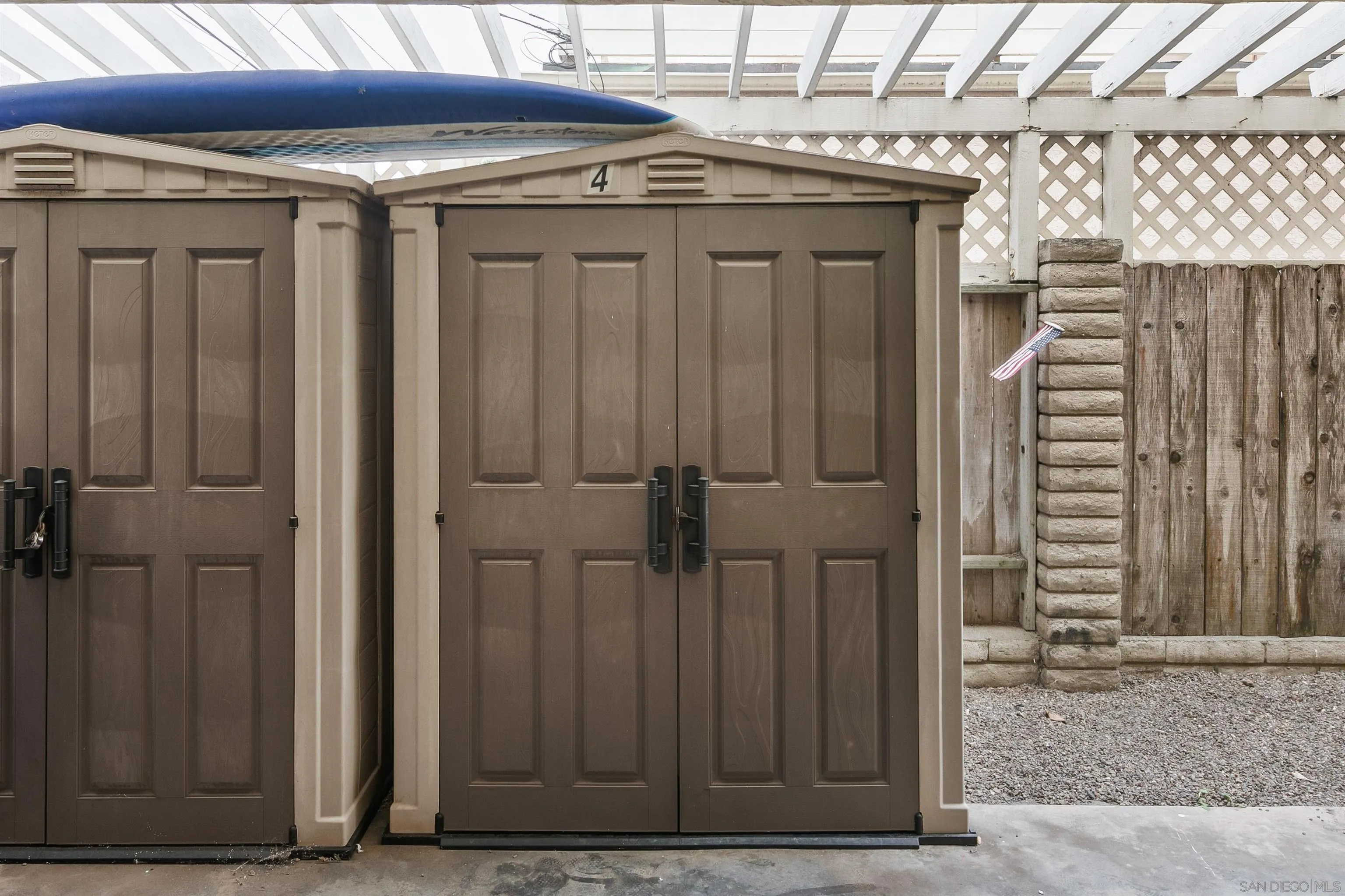 152 Evergreen Ave. Unit 4