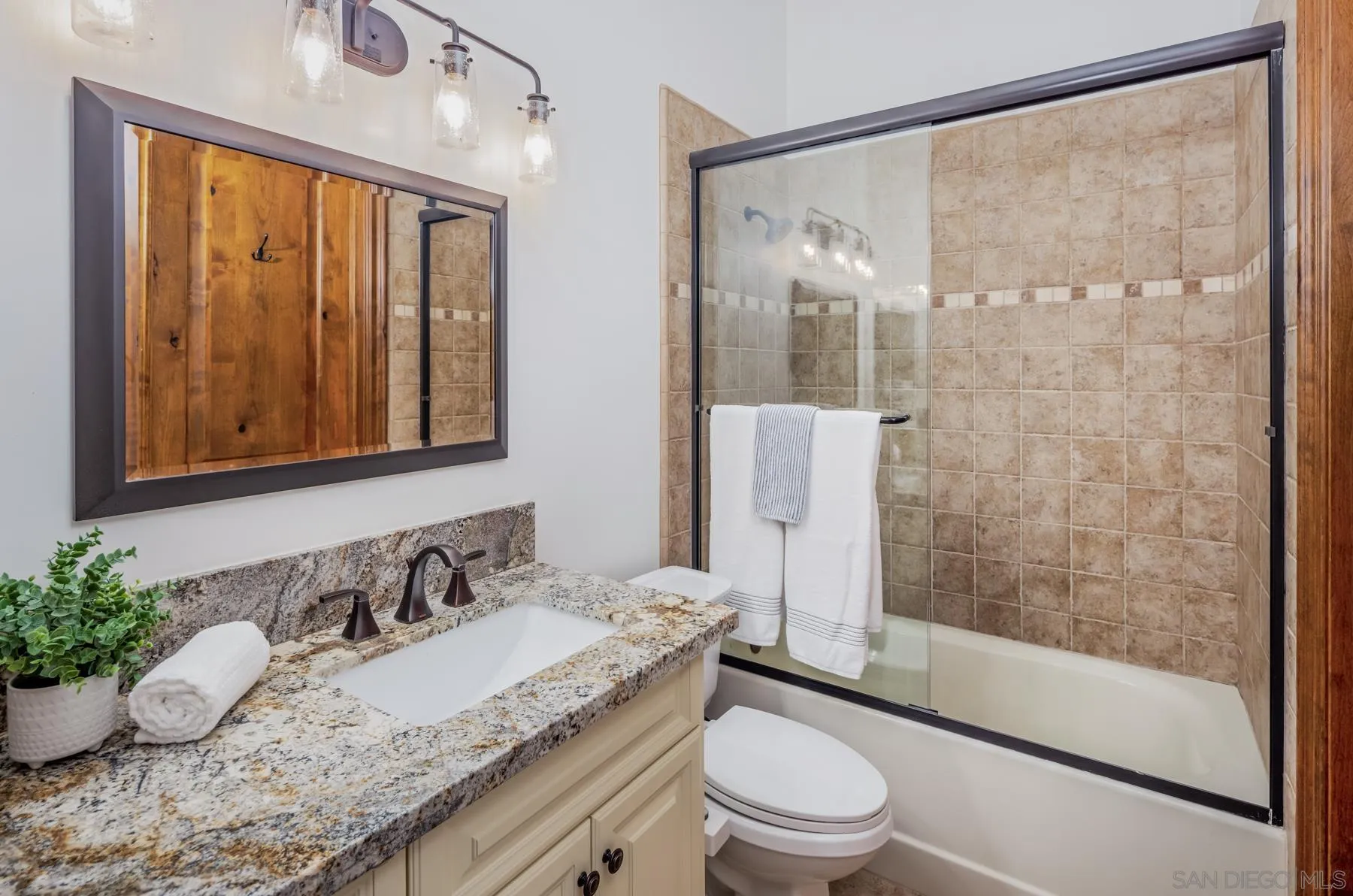 7718 Camino Sin Puente