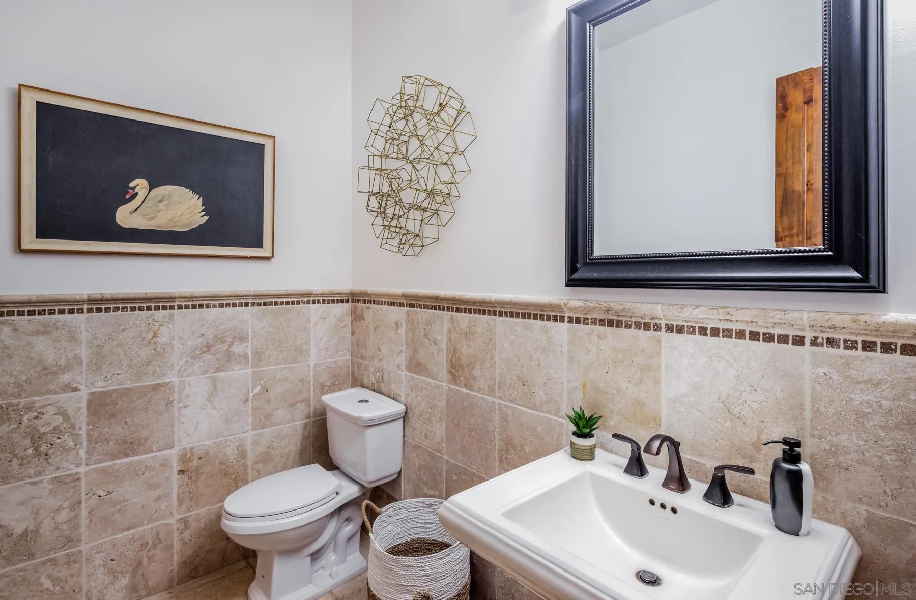 7718 Camino Sin Puente