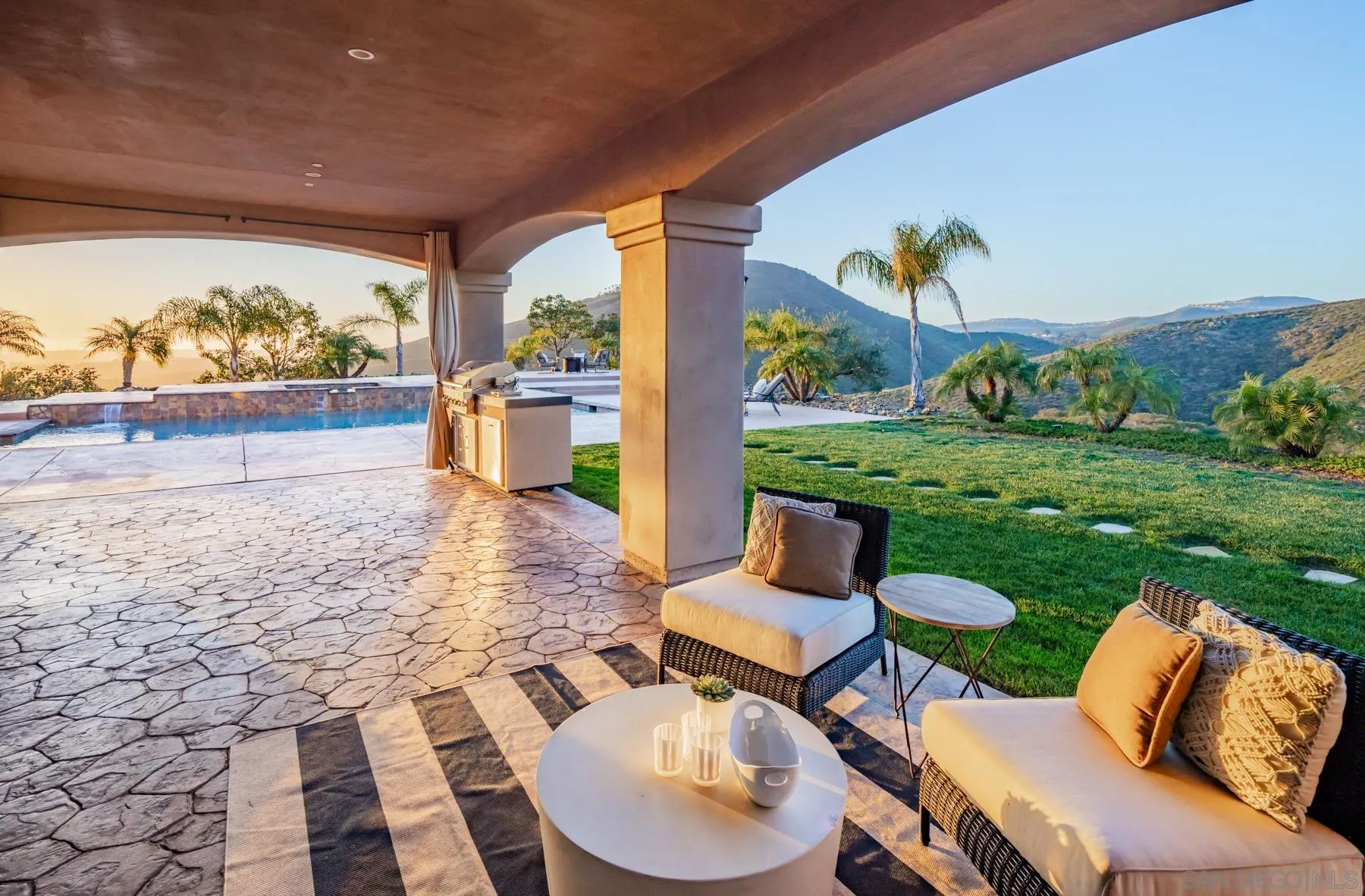 7718 Camino Sin Puente