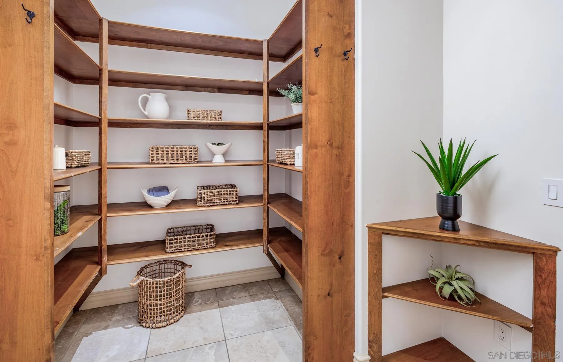 7718 Camino Sin Puente