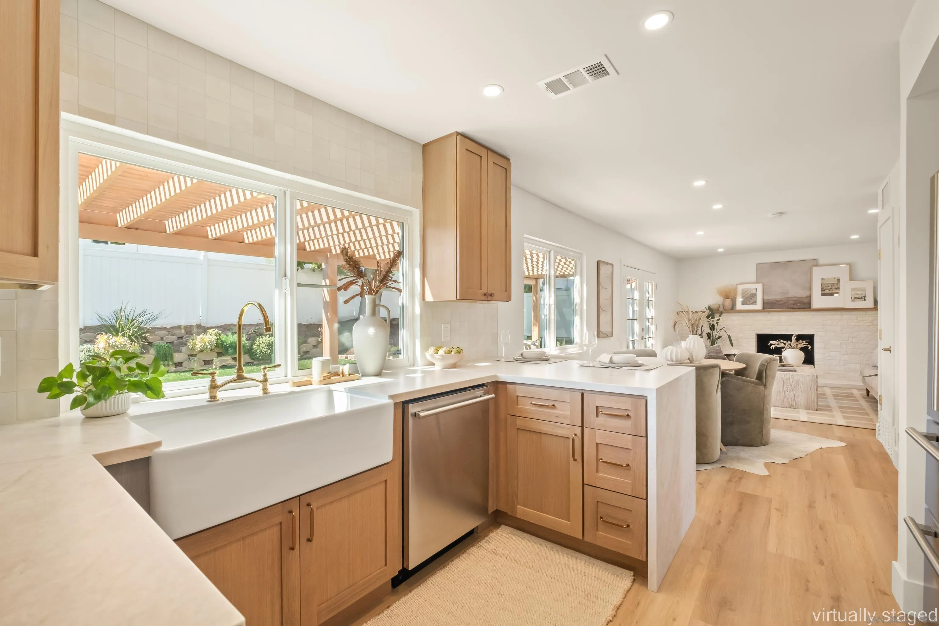 14334 Sandown Ct
