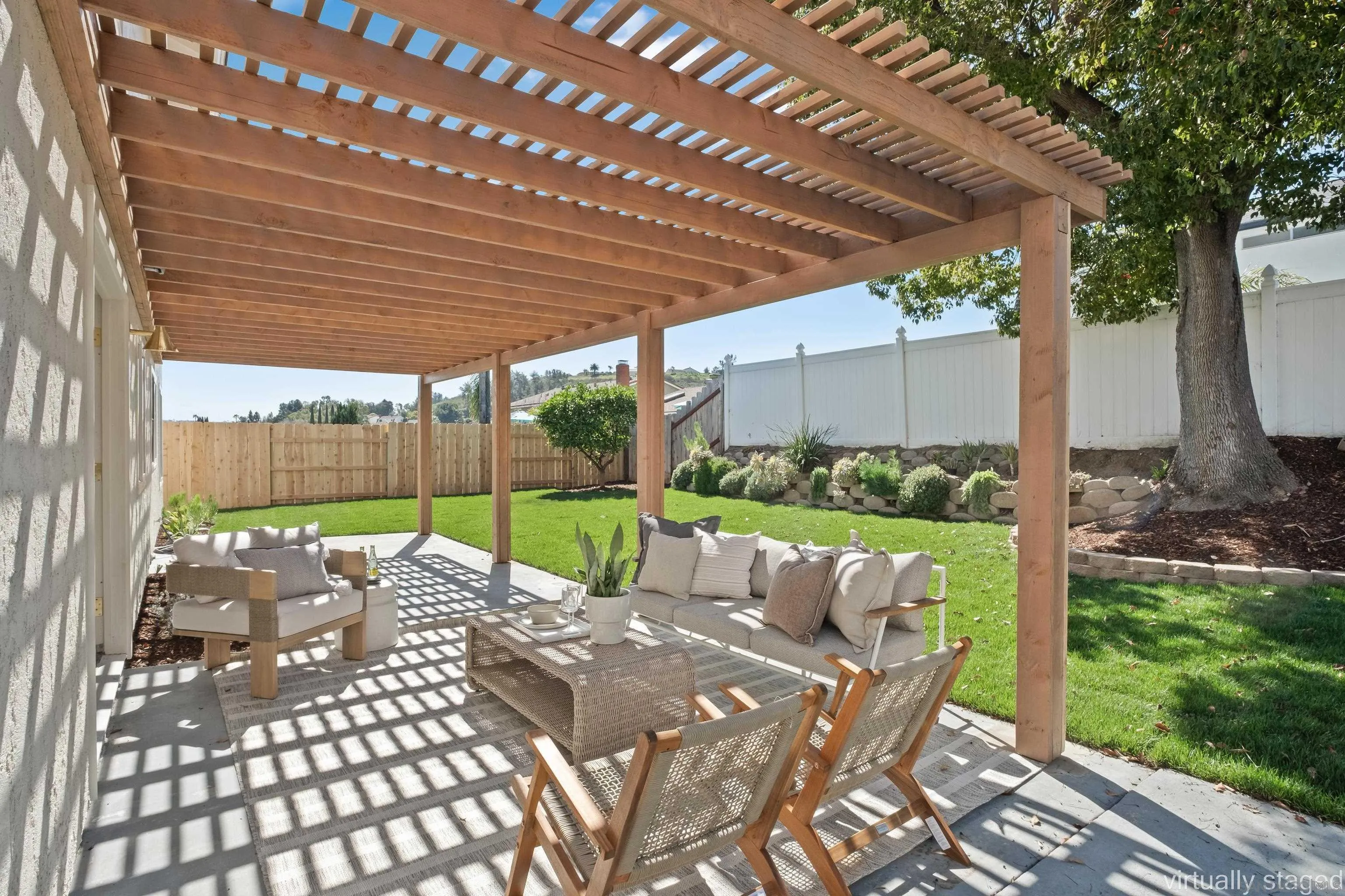 14334 Sandown Ct