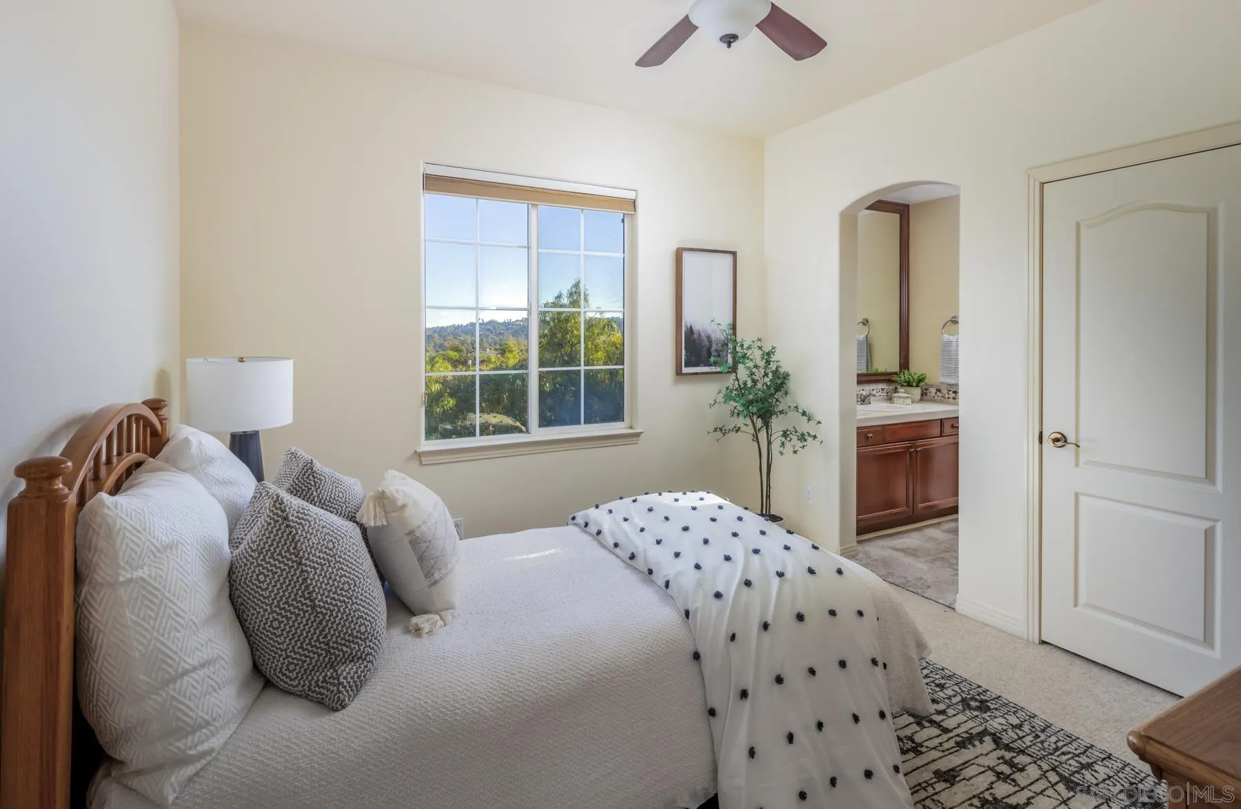 17095 Butterfield Trail