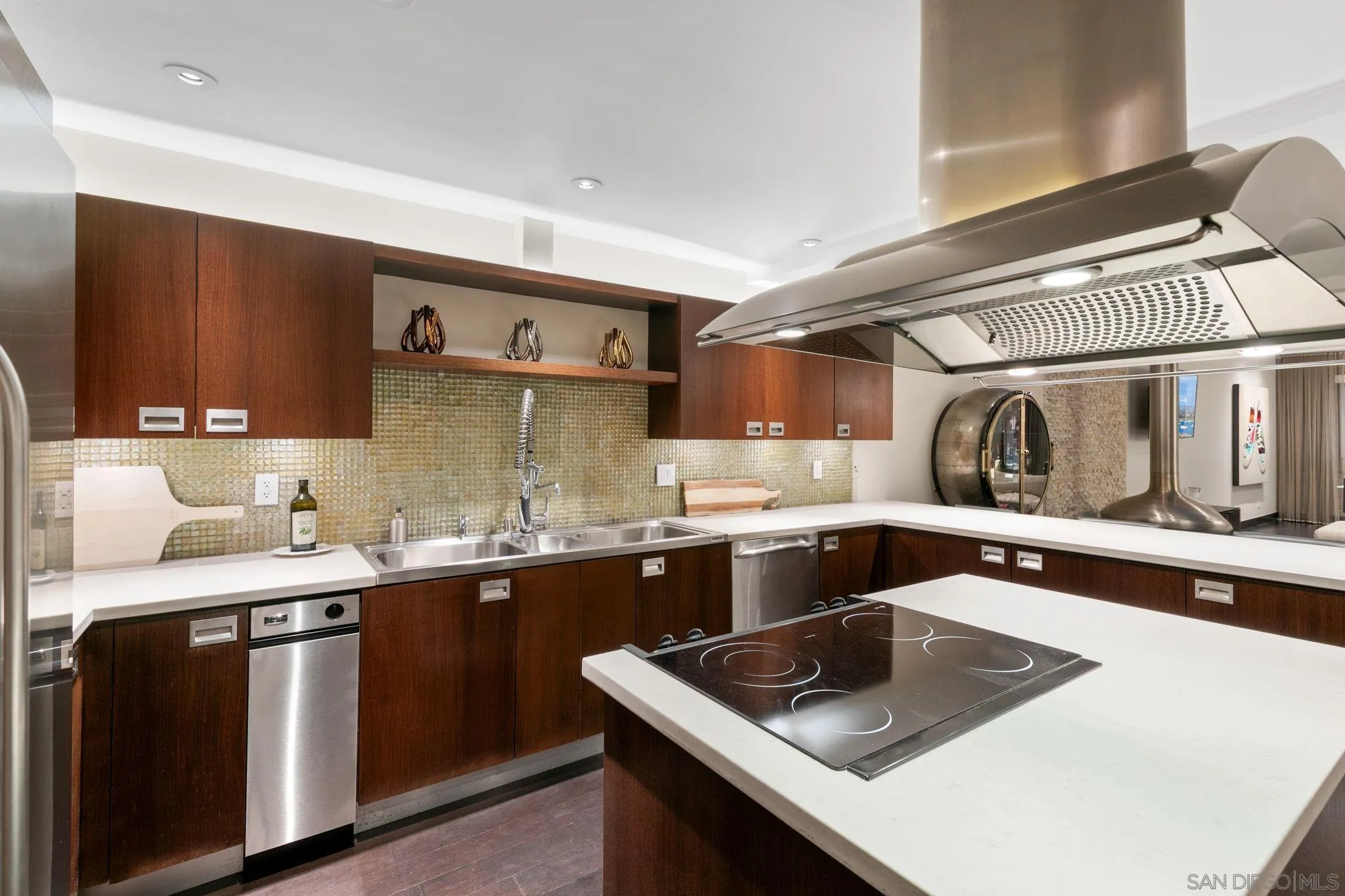 3033 India St. Unit 6