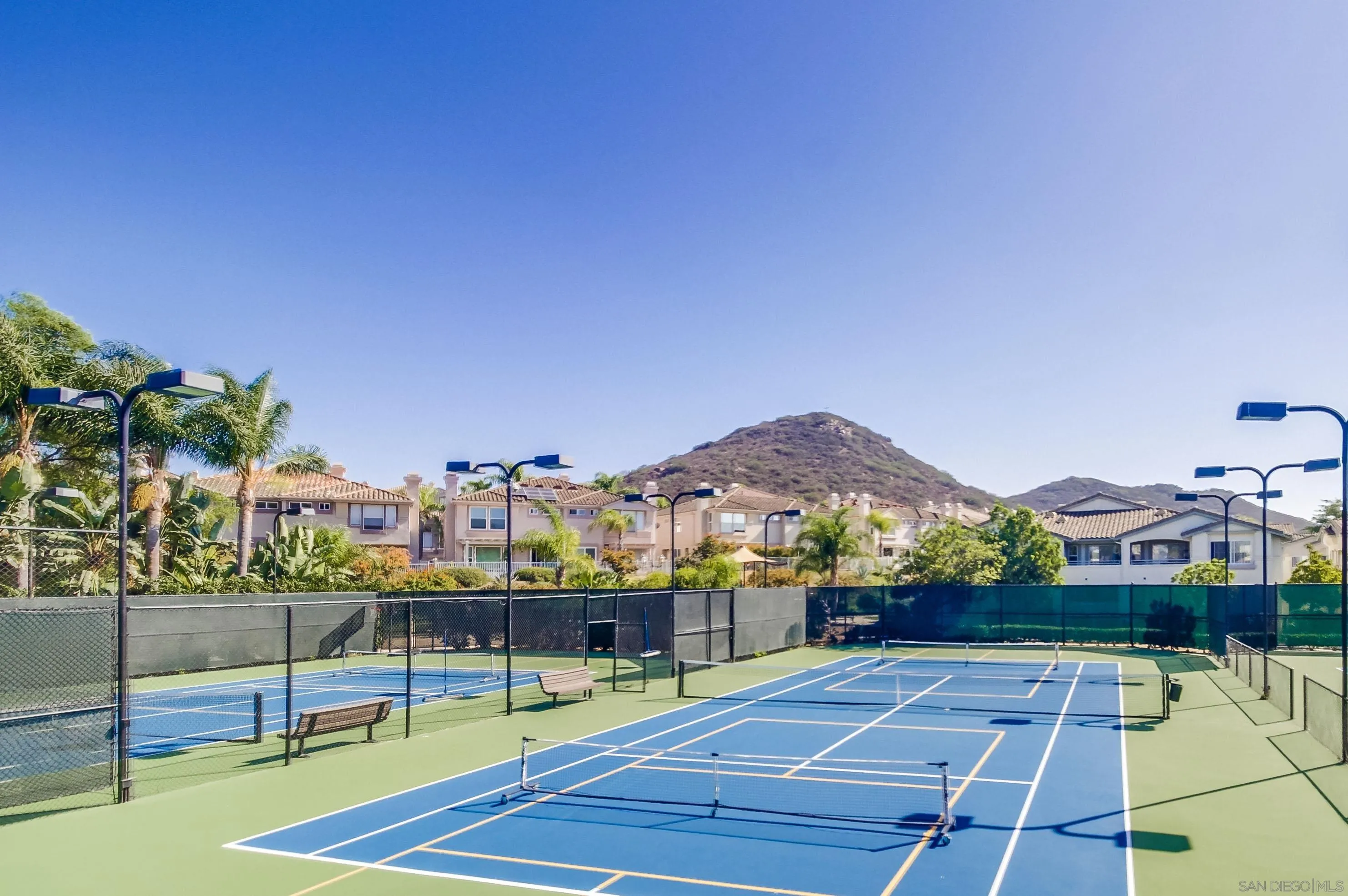 18736 Caminito Cantilena Unit 194